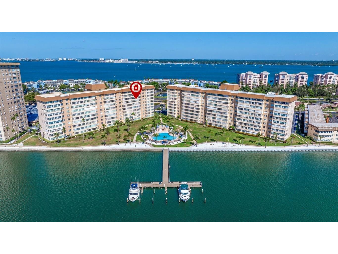 5130 Brittany Drive S #807 Saint Petersburg FL 33715 - BOCA CIEGA BAY TB8423563 image1