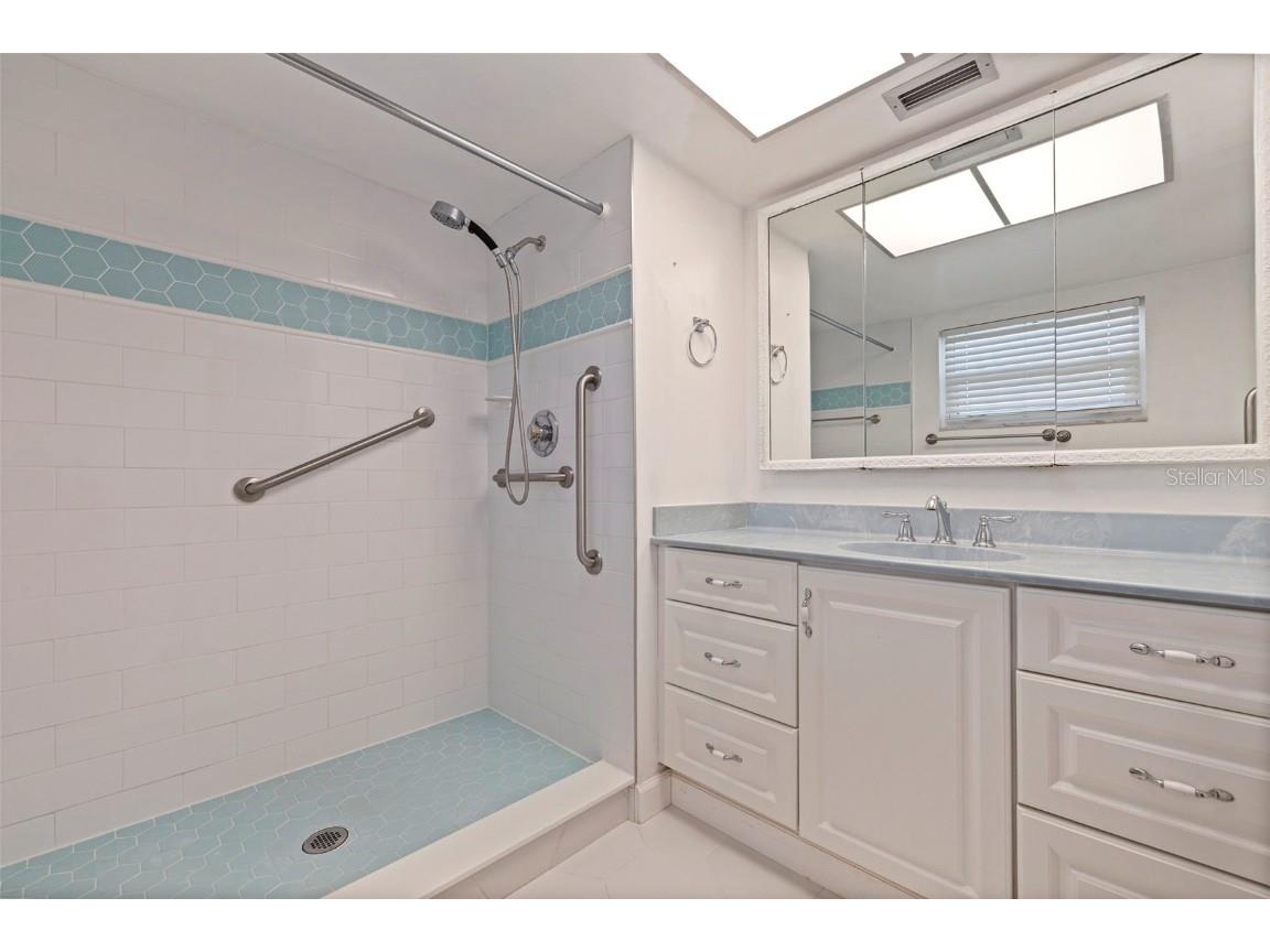 5130 Brittany Drive S #807 Saint Petersburg FL 33715 - BOCA CIEGA BAY TB8423563 image26