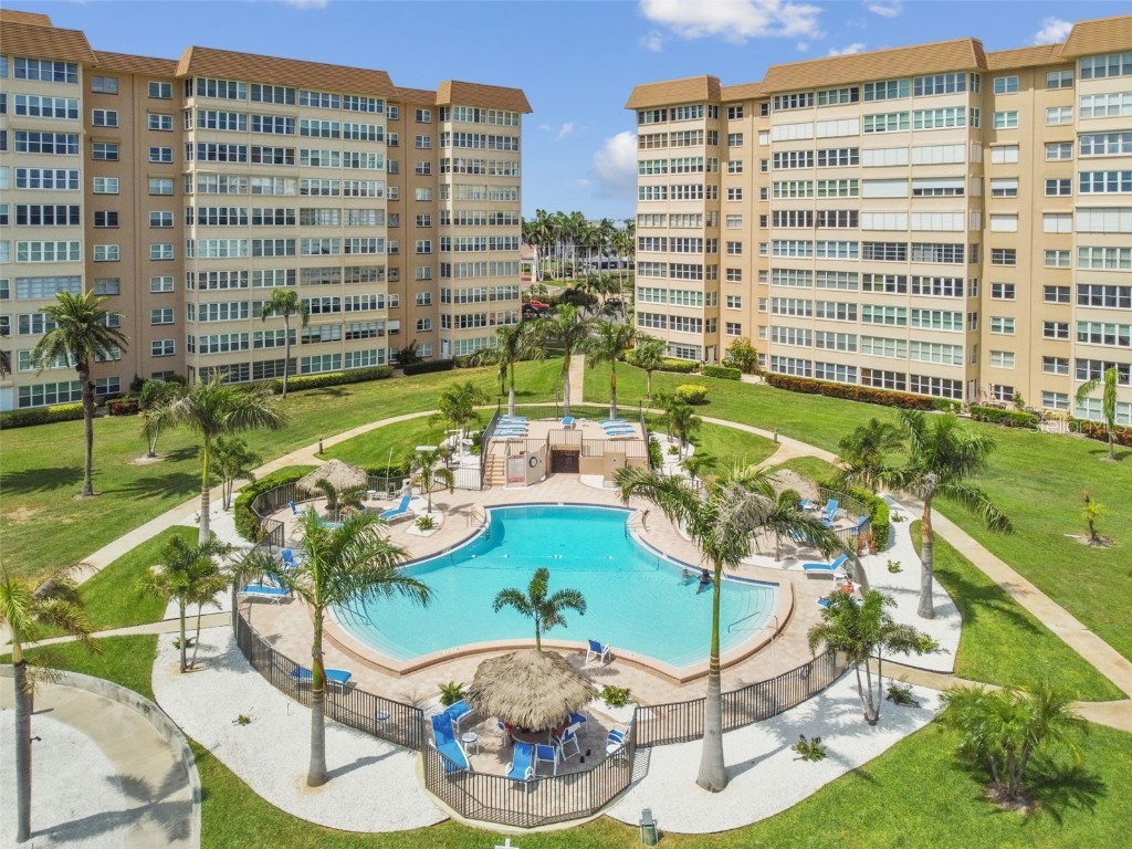 5130 Brittany Drive S #808 Saint Petersburg FL 33715 - BOCA CIEGA BAY U8214259 image1