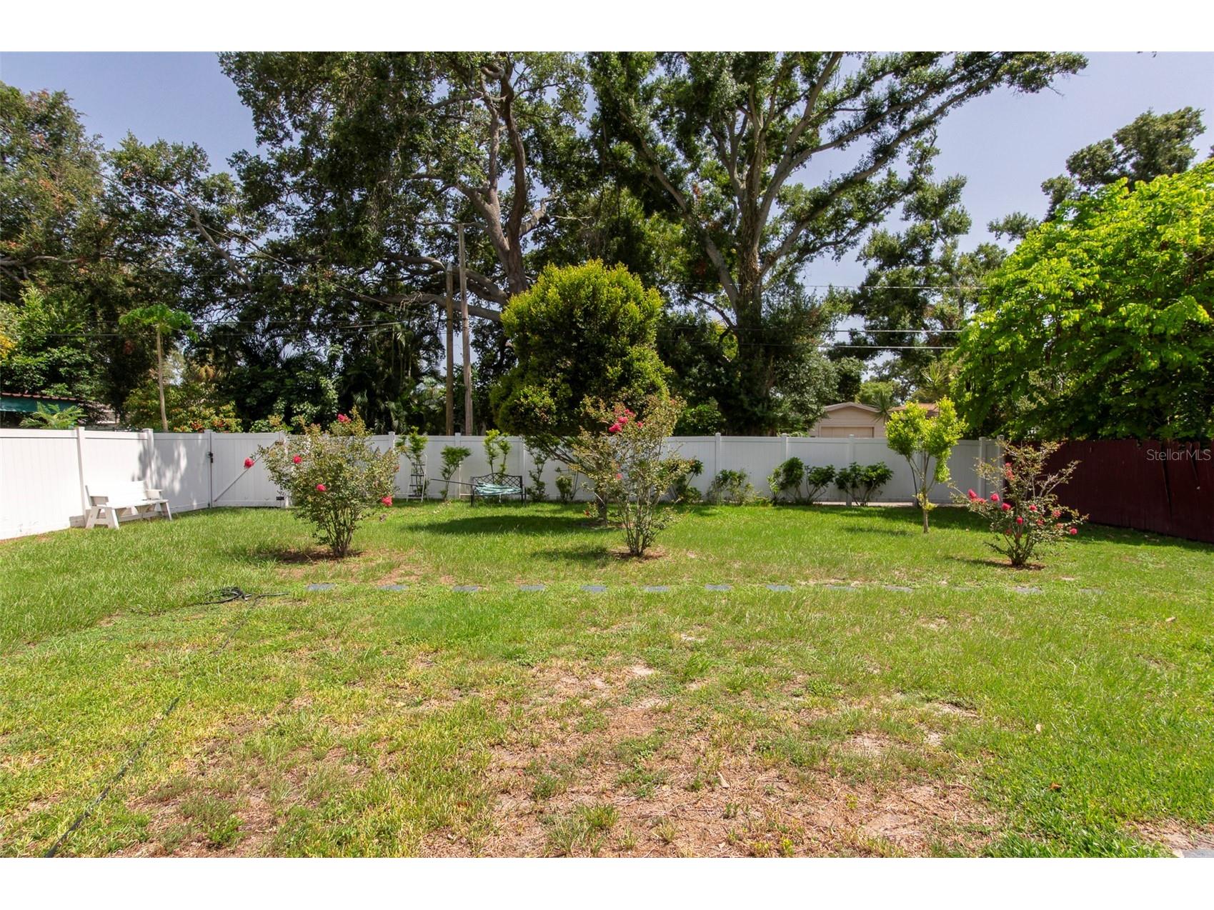 5130 Burlington Avenue N Saint Petersburg FL 33710 TB8528401 image19