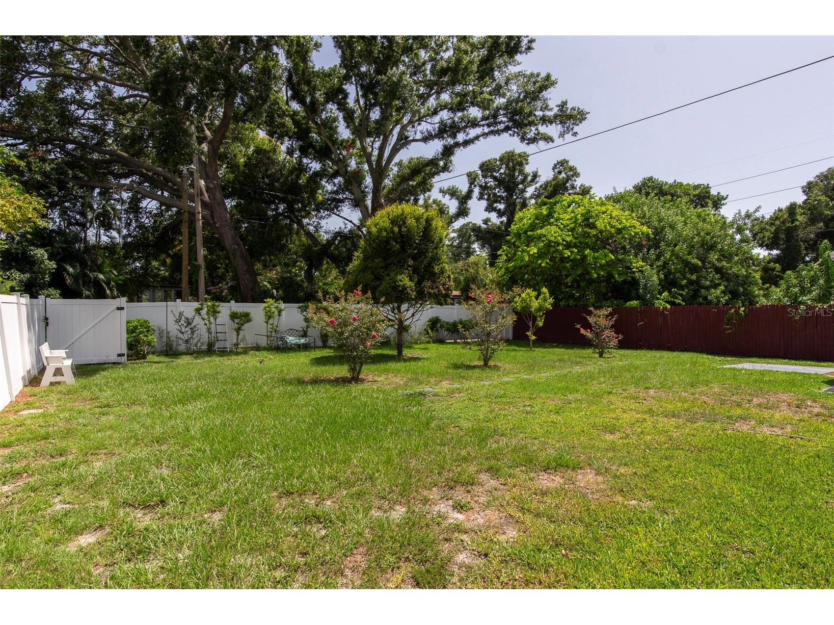 5130 Burlington Avenue N Saint Petersburg FL 33710 TB8528401 image20