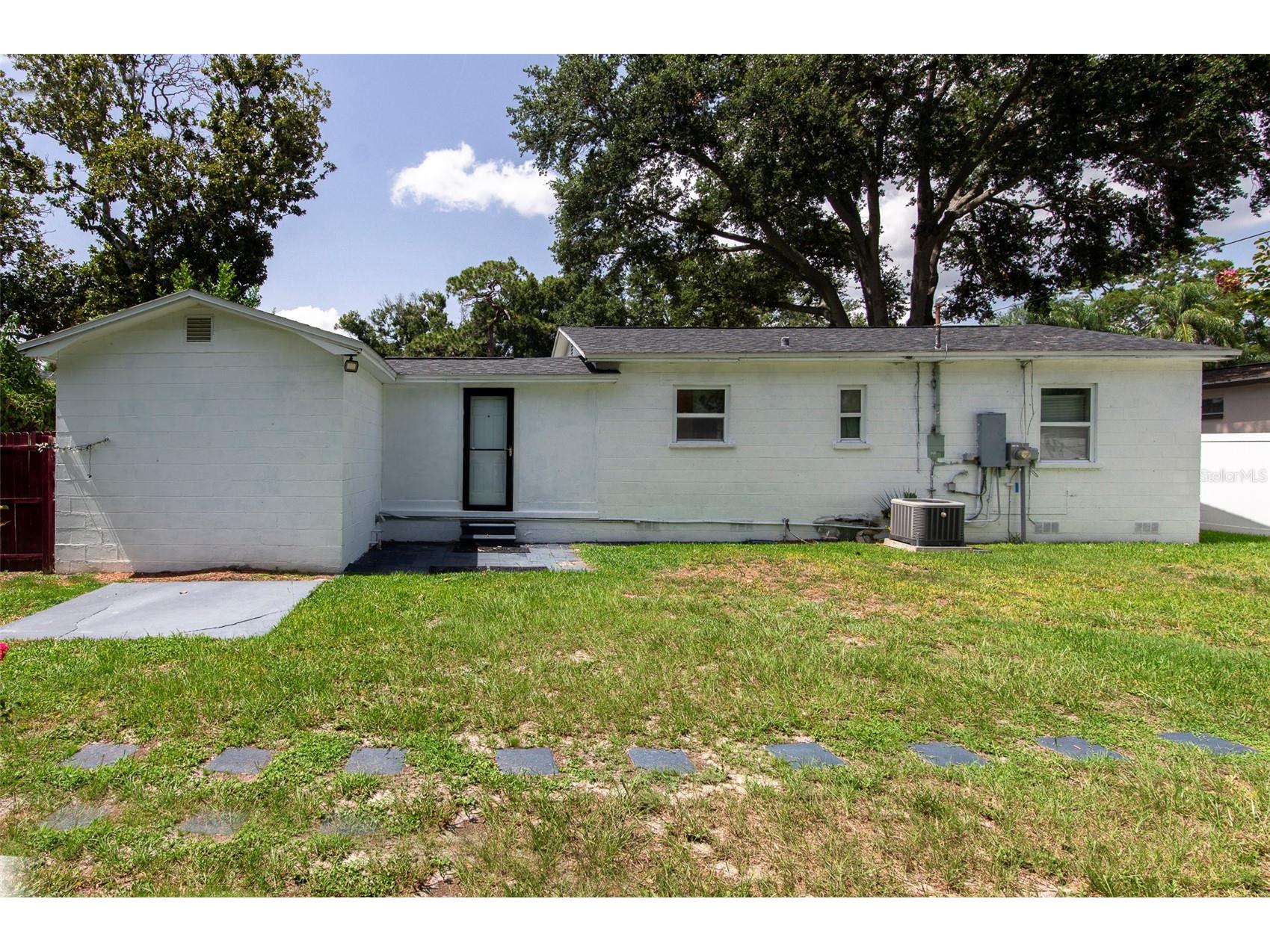 5130 Burlington Avenue N Saint Petersburg FL 33710 TB8528401 image26