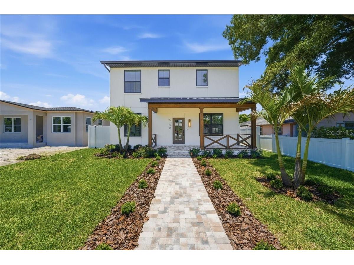 5130 Dartmouth Avenue N Saint Petersburg FL 33710 TB8475944 image1