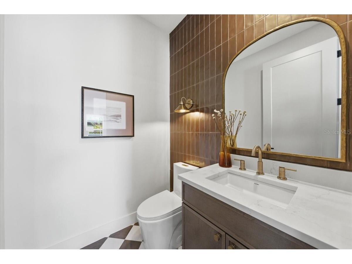 5130 Dartmouth Avenue N Saint Petersburg FL 33710 TB8475944 image30