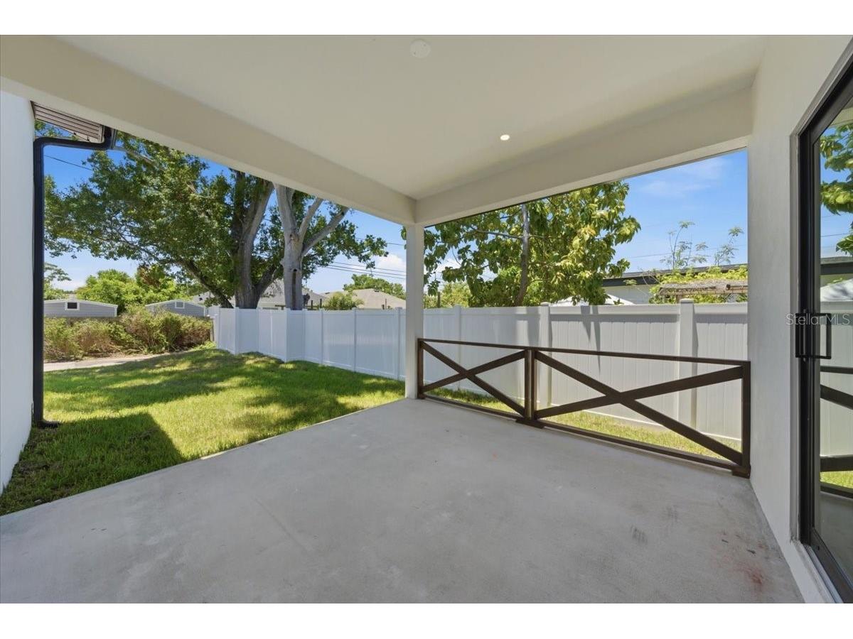 5130 Dartmouth Avenue N Saint Petersburg FL 33710 TB8475944 image55