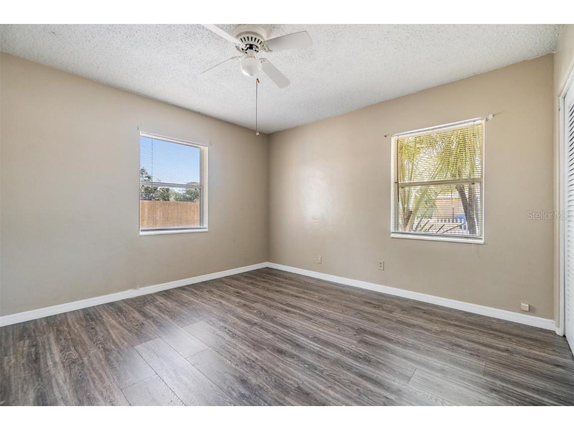 5130 Dr Martin Luther King Jr St S Saint Petersburg FL 33705 TB8342126 image16