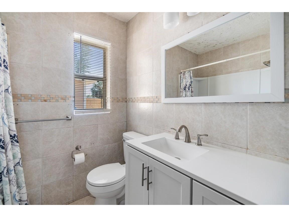 5130 Dr Martin Luther King Jr St S Saint Petersburg FL 33705 TB8342126 image19