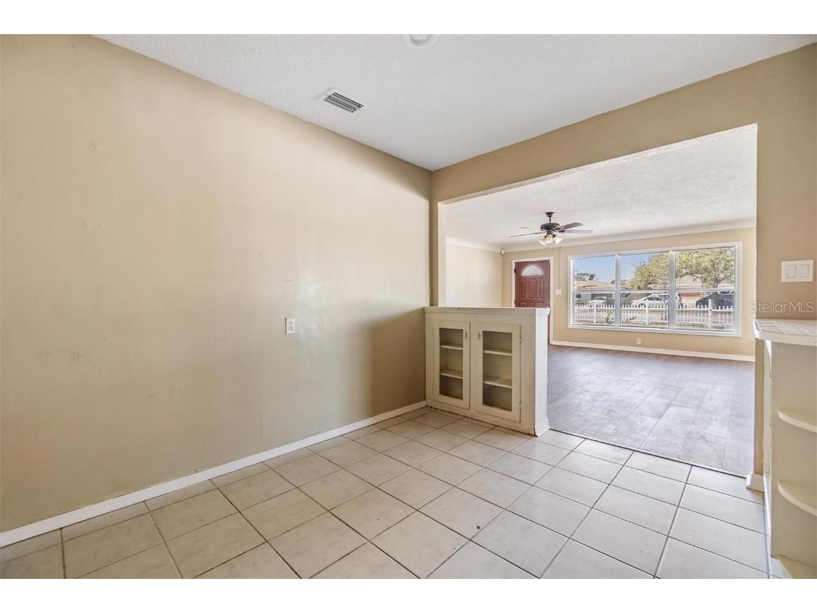 5130 Dr Martin Luther King Jr St S Saint Petersburg FL 33705 TB8342126 image24
