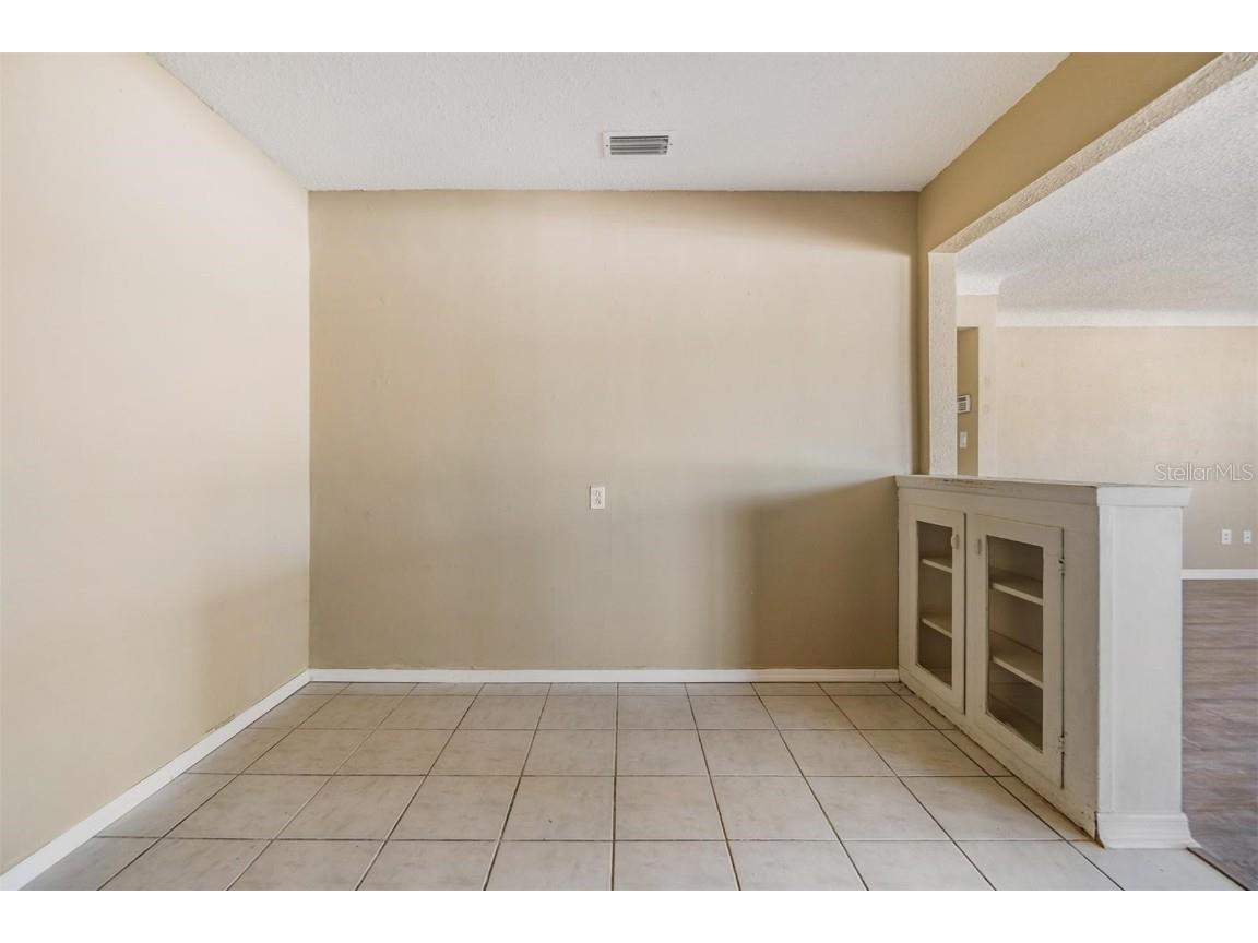 5130 Dr Martin Luther King Jr St S Saint Petersburg FL 33705 TB8342126 image25