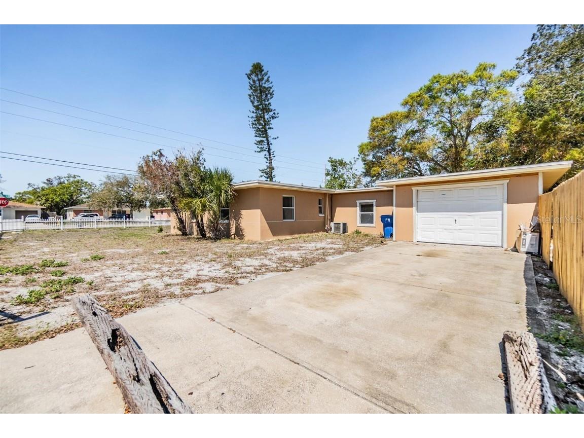 5130 Dr Martin Luther King Jr St S Saint Petersburg FL 33705 TB8342126 image30