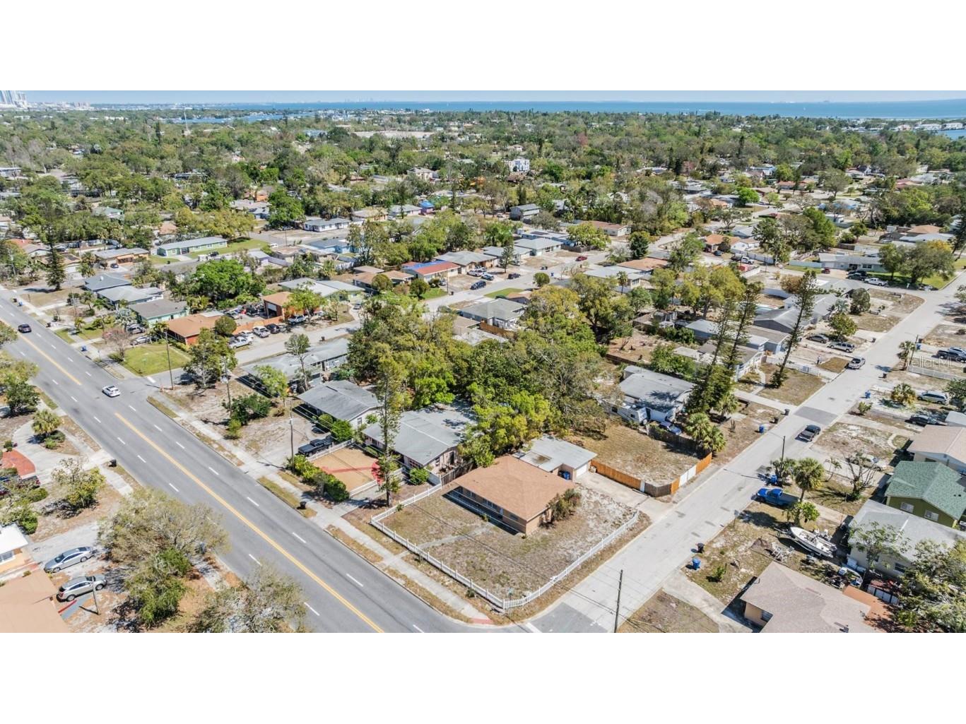 5130 Dr Martin Luther King Jr St S Saint Petersburg FL 33705 TB8342126 image39
