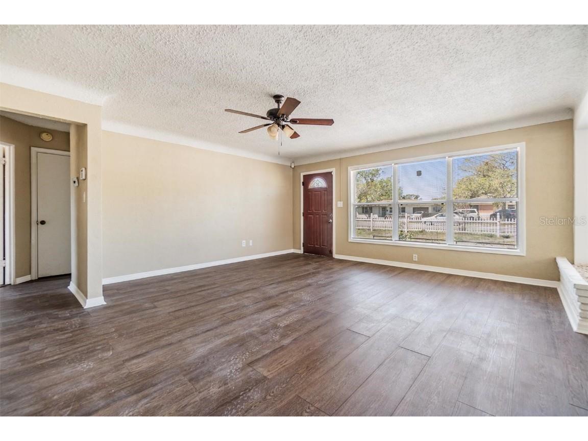 5130 Dr Martin Luther King Jr St S Saint Petersburg FL 33705 TB8342126 image6