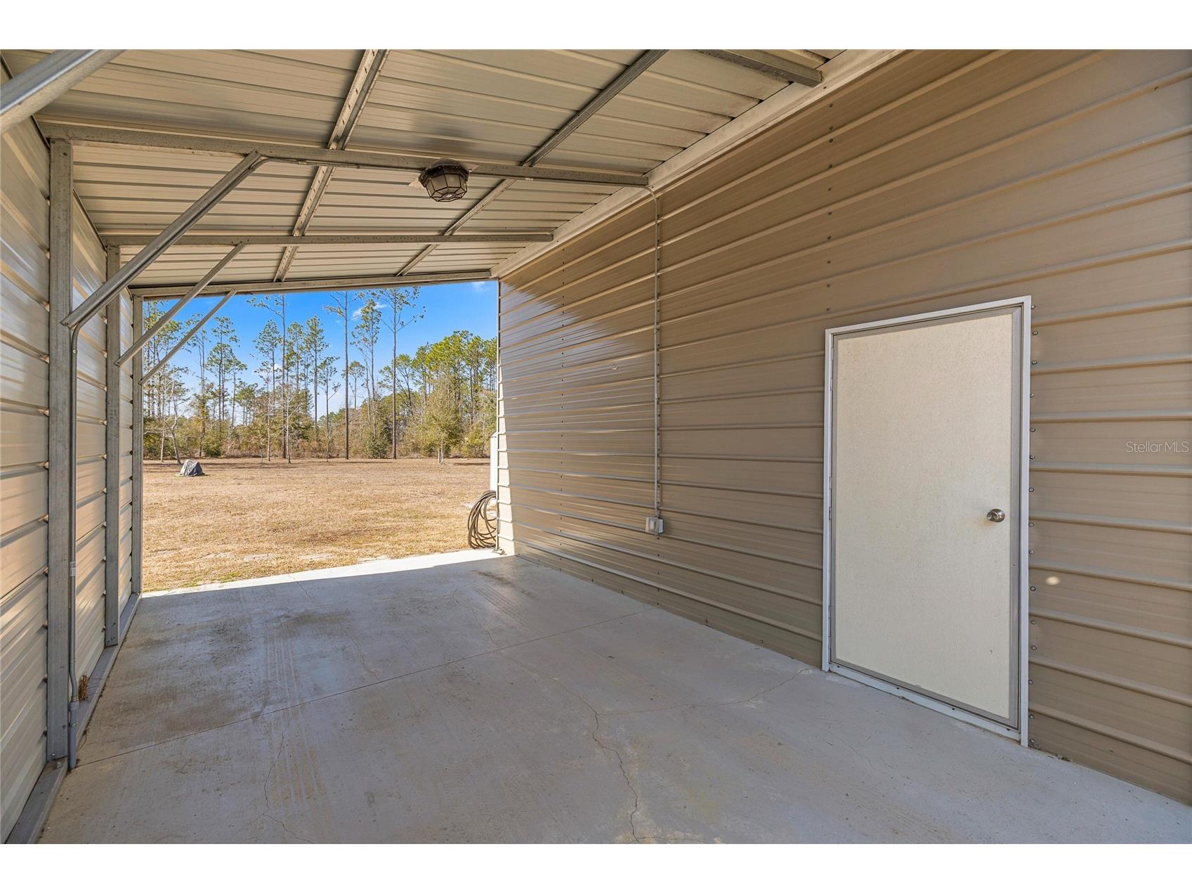 5130 SE 137th Avenue Morriston FL 32668 OM717876 image40