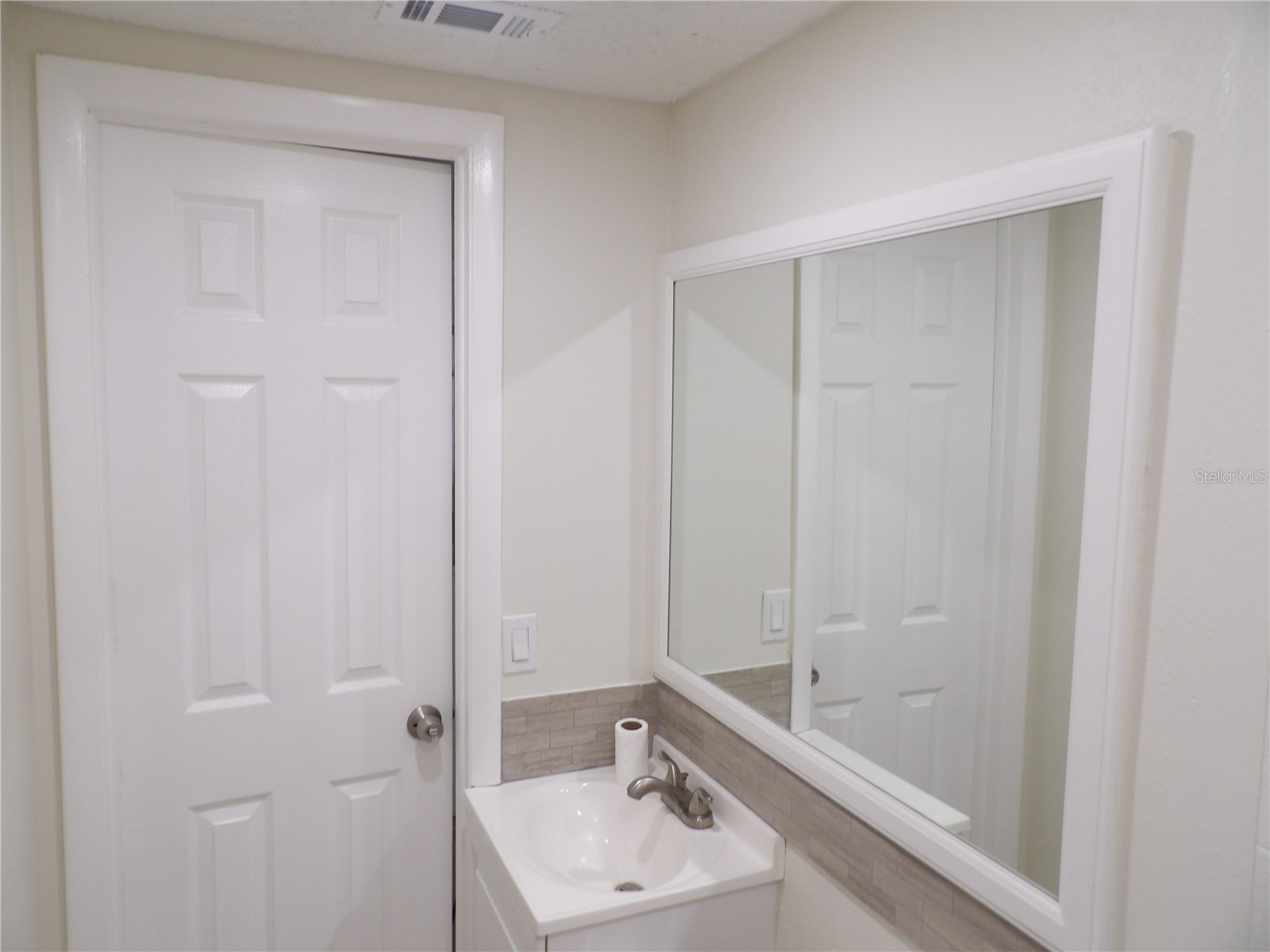 5131 Greenwood Street New Port Richey FL 34653 TB8525657 image34