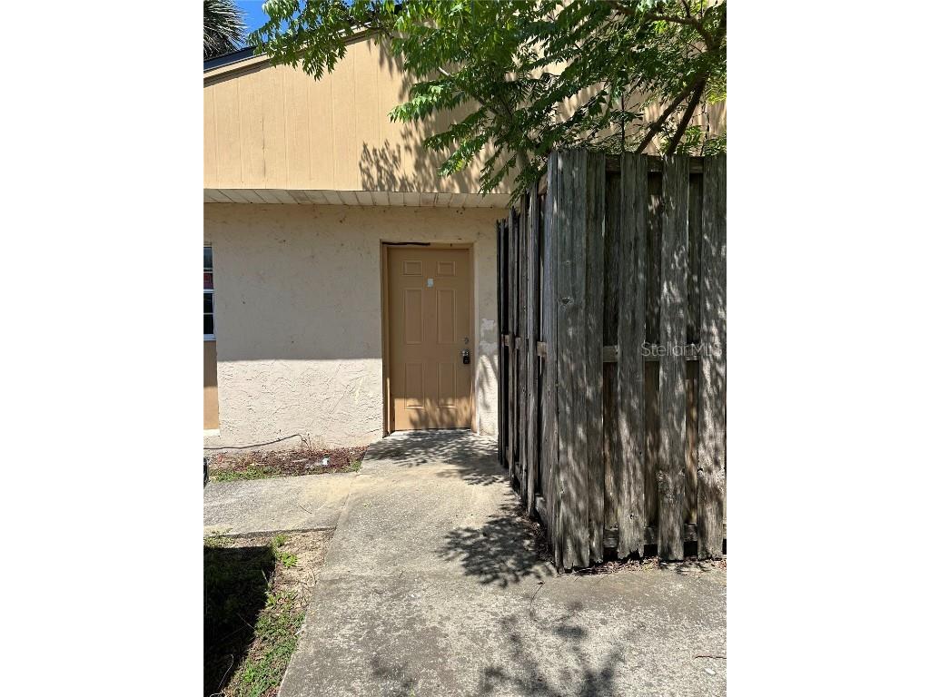 5131 SE 29th Street #C Ocala FL 34480 OM659190 image1