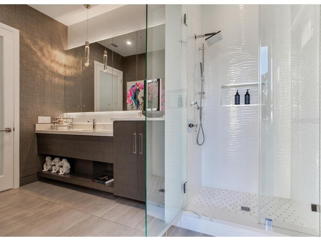 5131 W Neptune Way Tampa FL 33609 - CULBREATH BAYOU TB8436665 image18