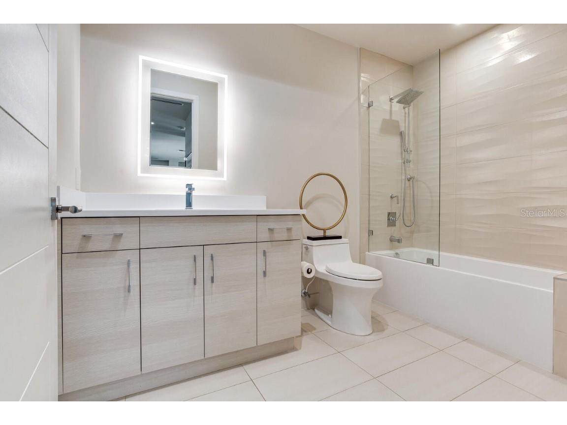 5131 W Neptune Way Tampa FL 33609 - CULBREATH BAYOU TB8436665 image34