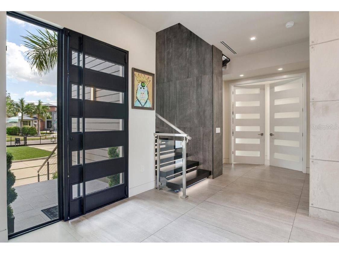 5131 W Neptune Way Tampa FL 33609 - CULBREATH BAYOU TB8436665 image4