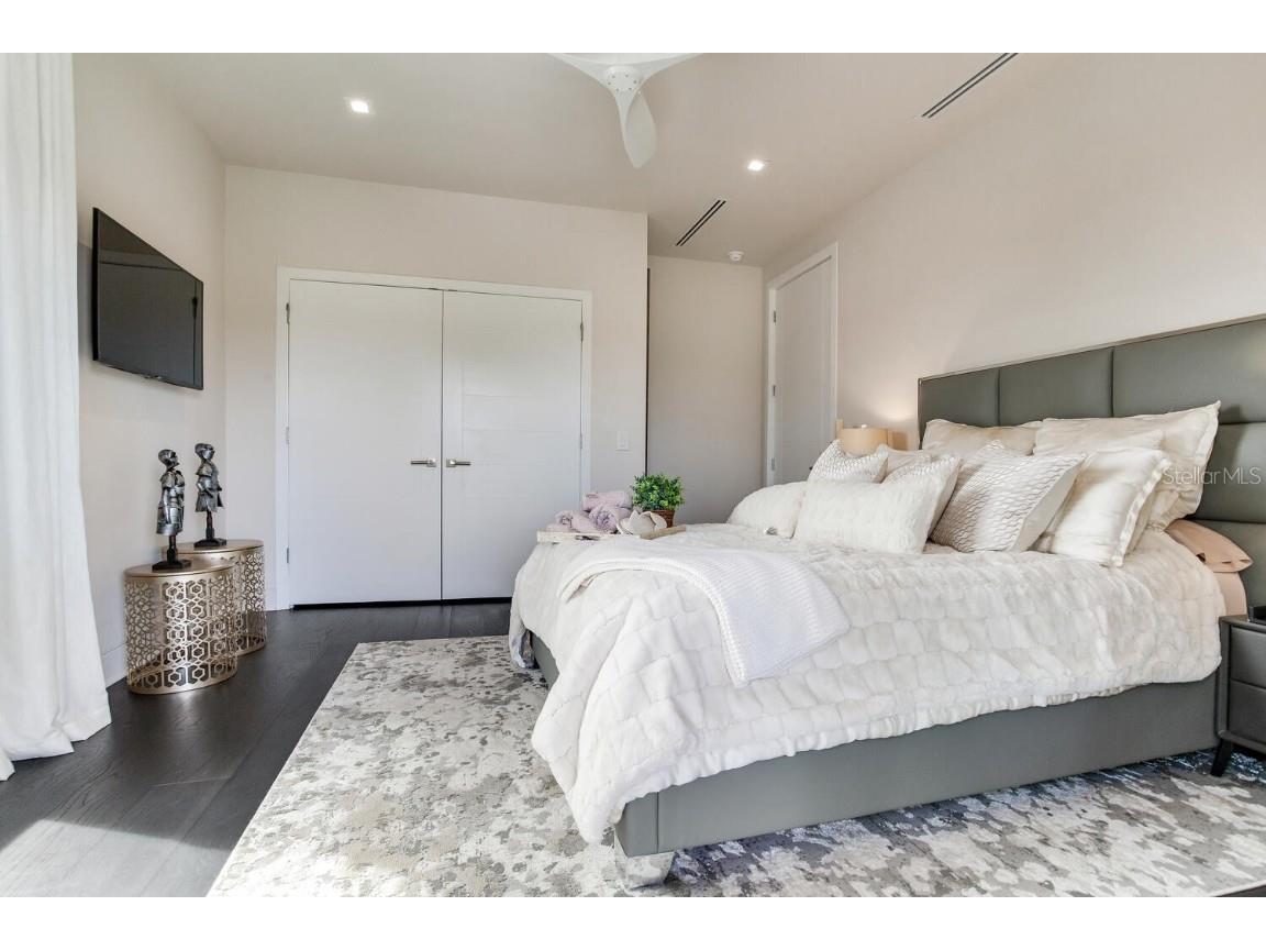 5131 W Neptune Way Tampa FL 33609 - CULBREATH BAYOU TB8436665 image47