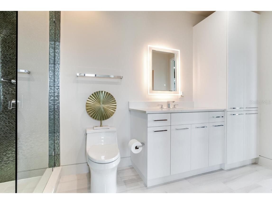 5131 W Neptune Way Tampa FL 33609 - CULBREATH BAYOU TB8436665 image50