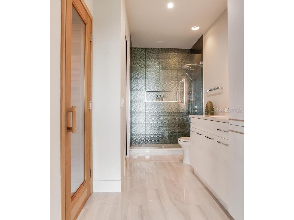 5131 W Neptune Way Tampa FL 33609 - CULBREATH BAYOU TB8436665 image52