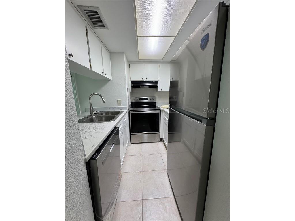 5132 Amulet Drive #105 New Port Richey FL 34652 W7878902 image5