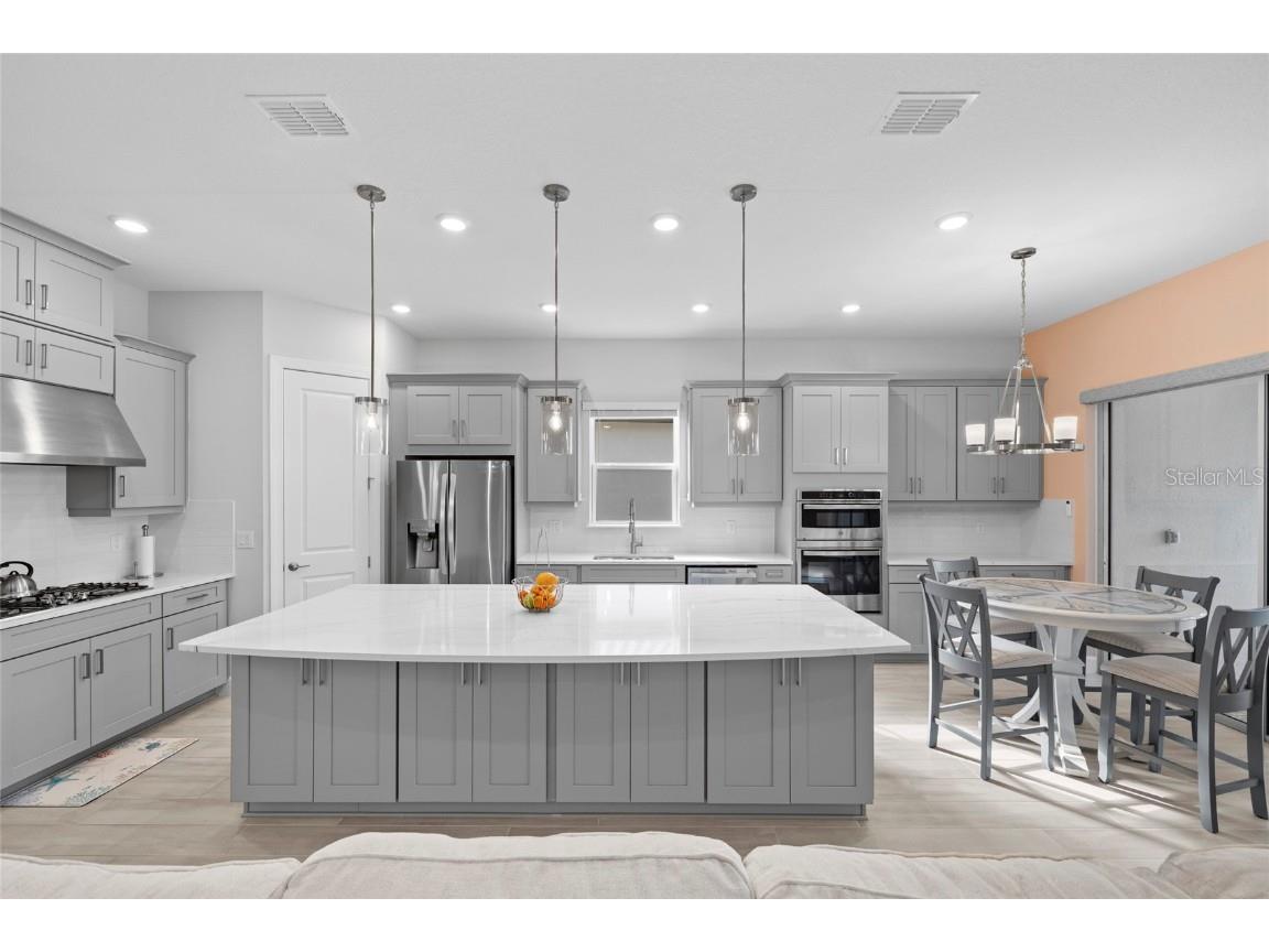 5132 Caserta Court Palmetto FL 34221 A4667006 image6