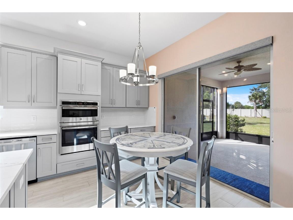 5132 Caserta Court Palmetto FL 34221 A4667006 image8