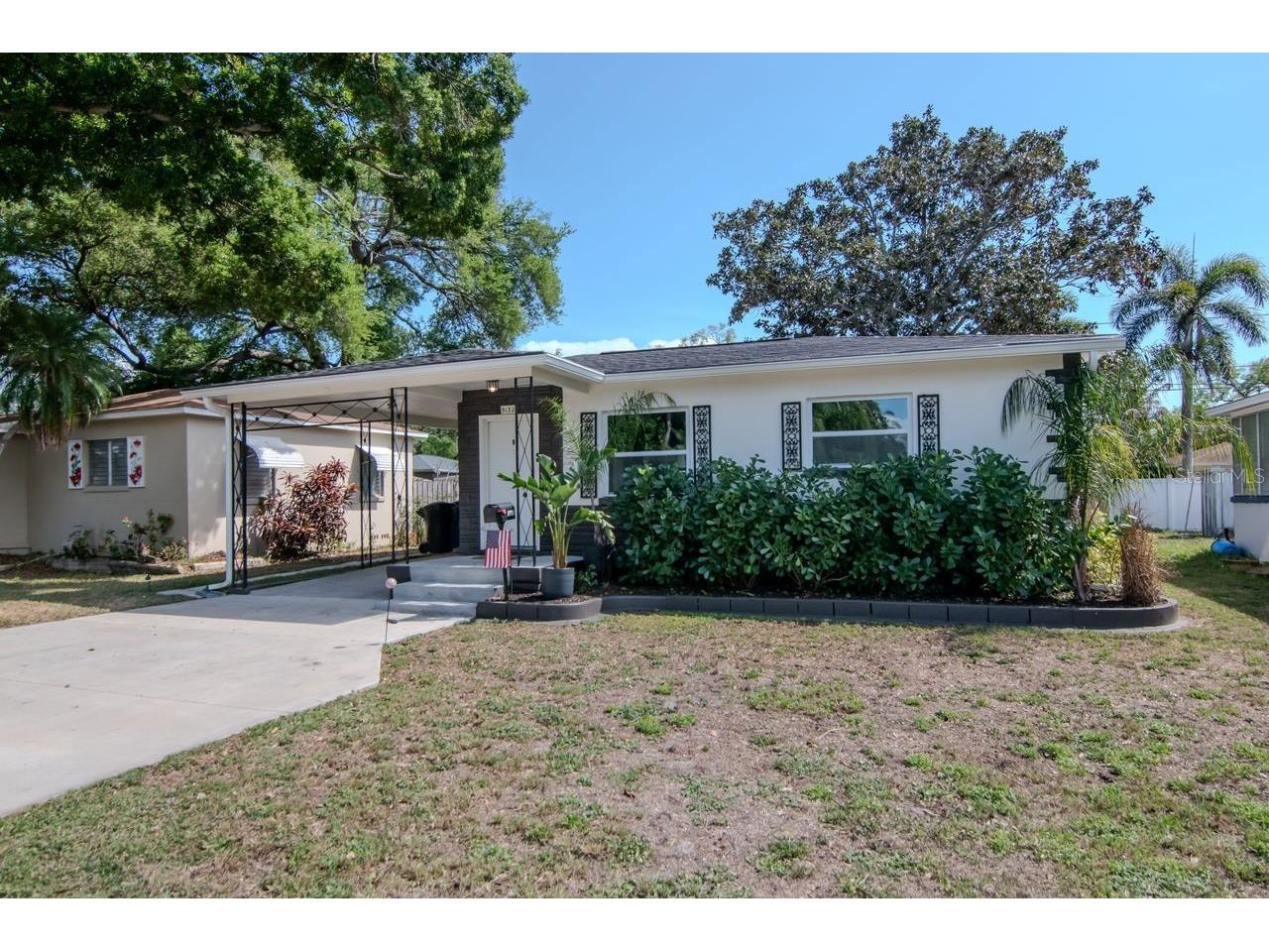 5132 Oxford Avenue N Saint Petersburg FL 33710 TB8493353 image1