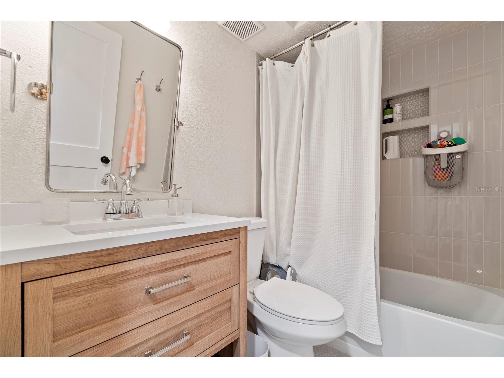 5132 Tellson Place Orlando FL 32812 O6422459 image6