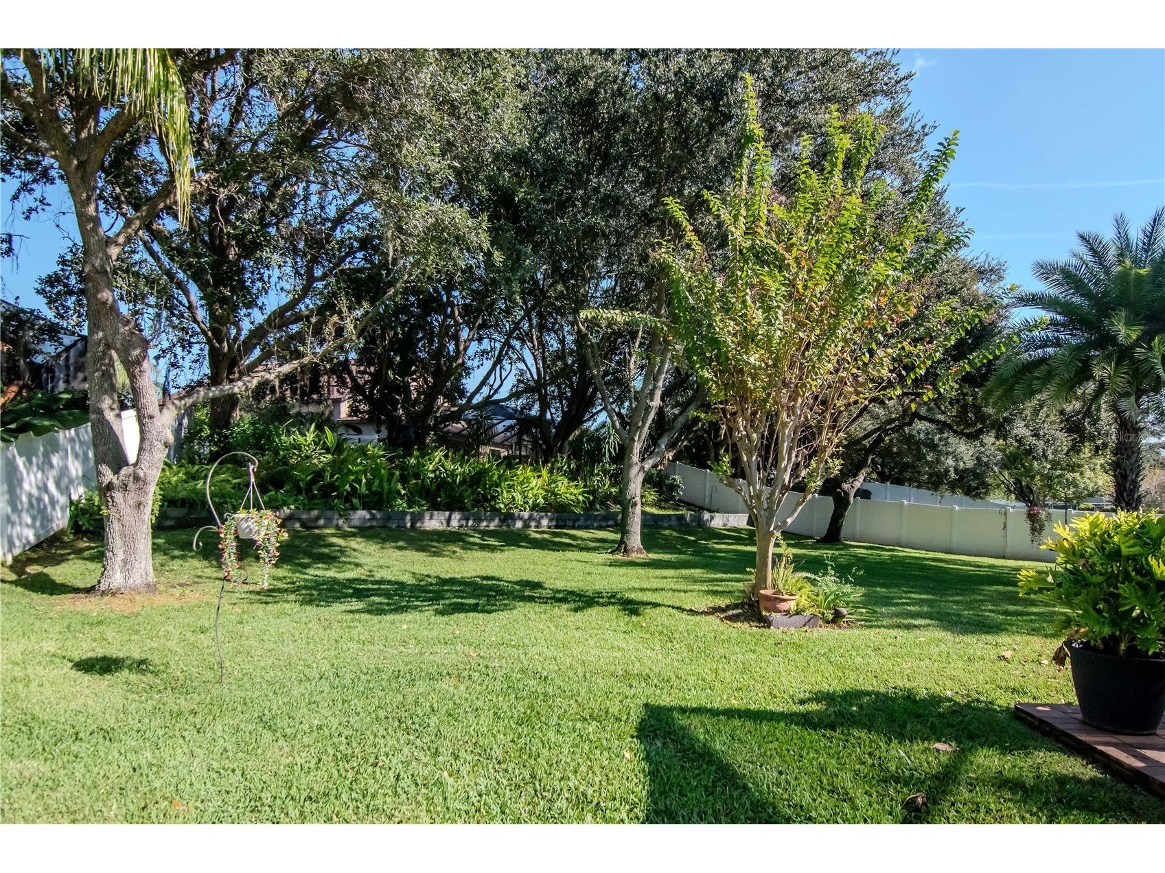 5132 Whispering Leaf Trail Valrico FL 33596 TB8442855 image48