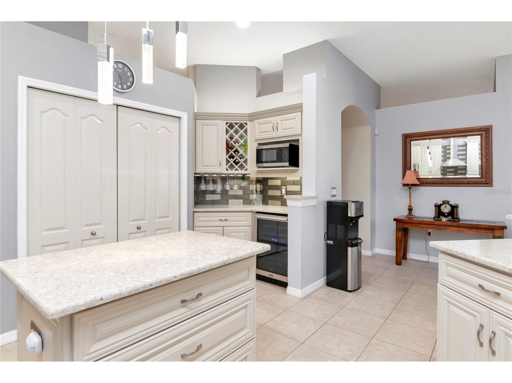 5132 Whispering Leaf Trail Valrico FL 33596 TB8442855 image6