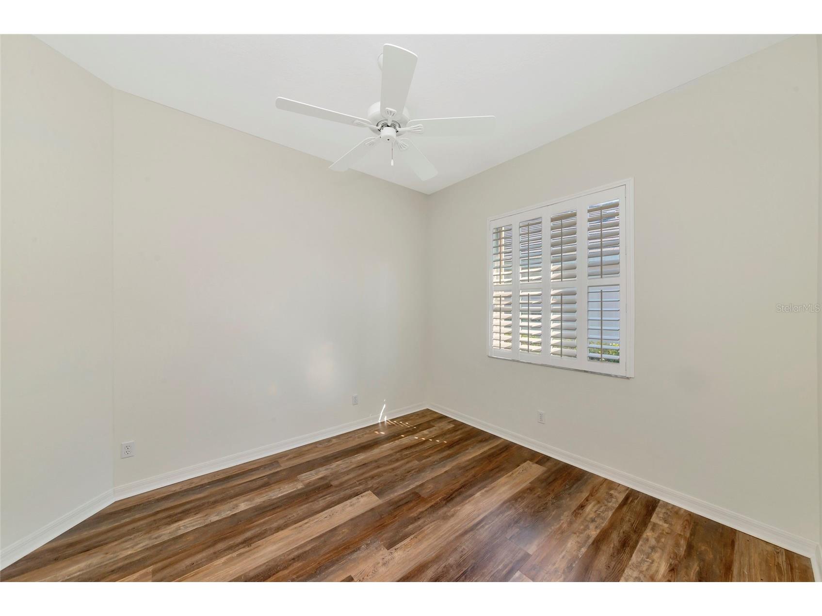 5133 Flagstone Drive Sarasota FL 34238 A4698381 image16