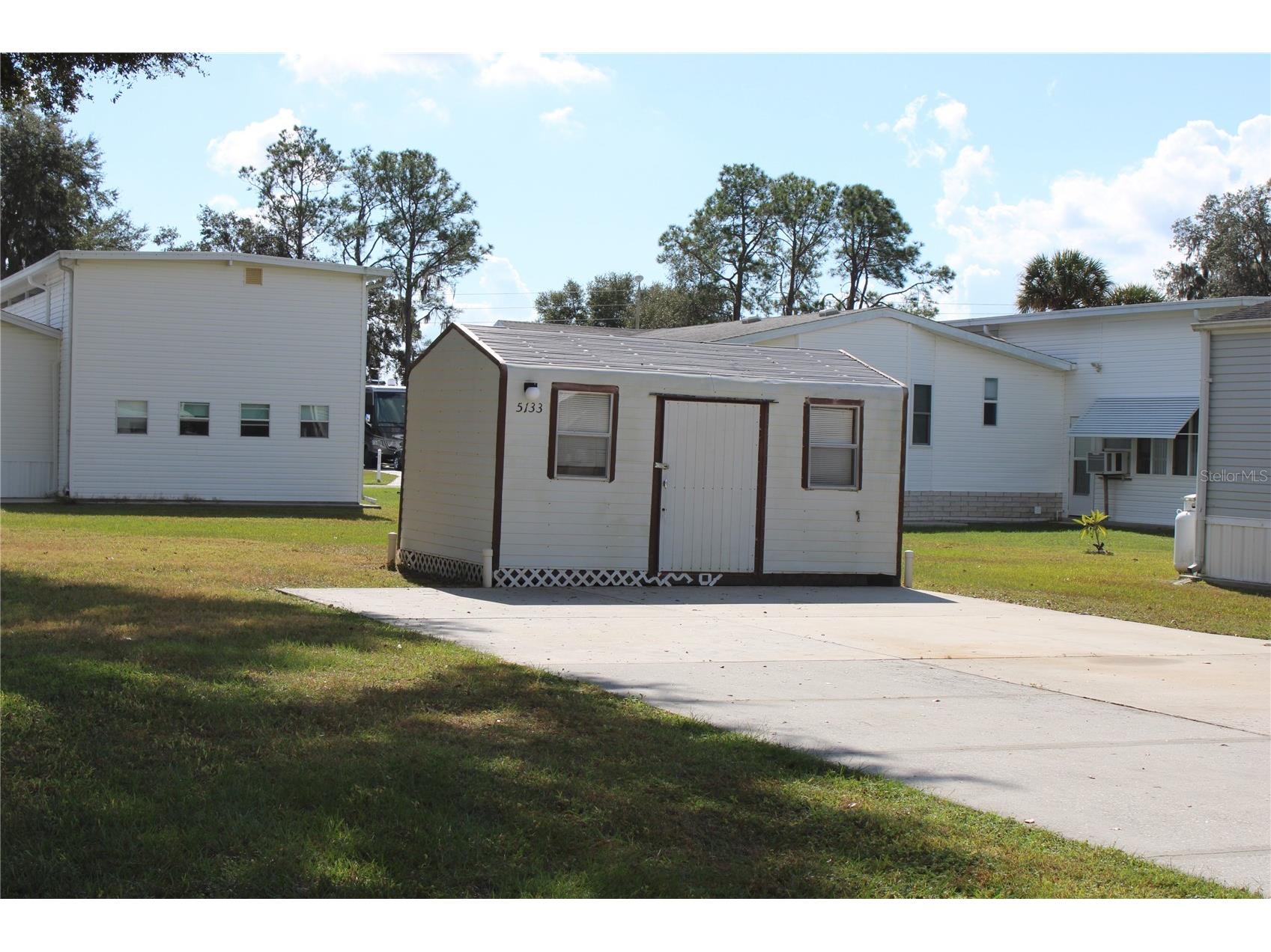 5133 Shore Line Drive Polk City FL 33868 P4937750 image6