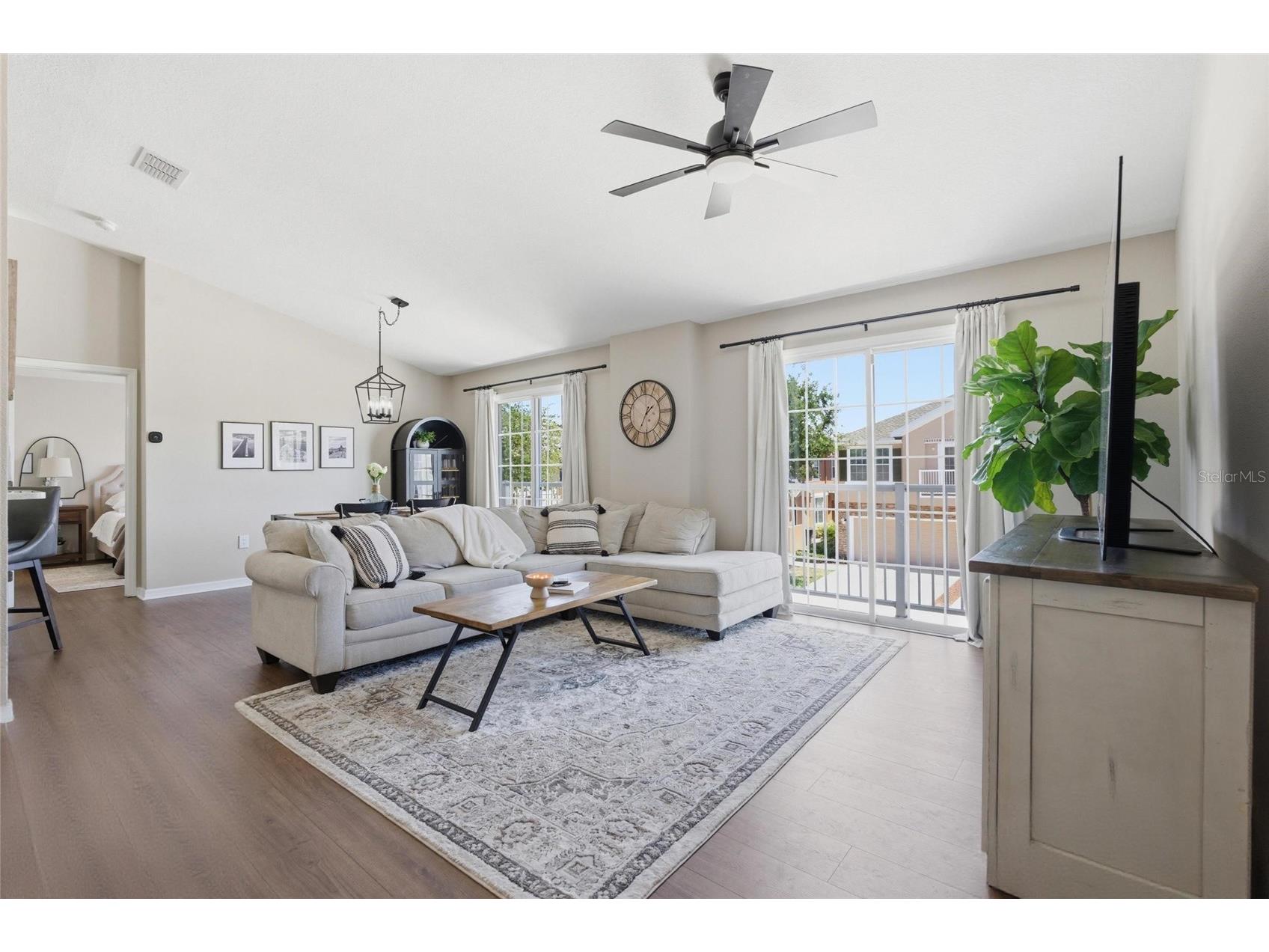 5134 6th Street N Saint Petersburg FL 33703 TB8503426 image2