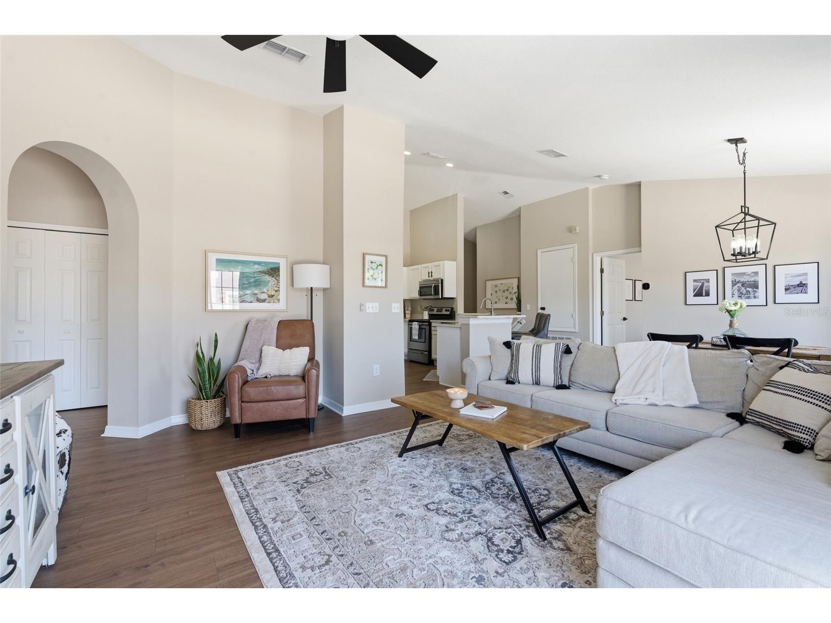 5134 6th Street N Saint Petersburg FL 33703 TB8503426 image4