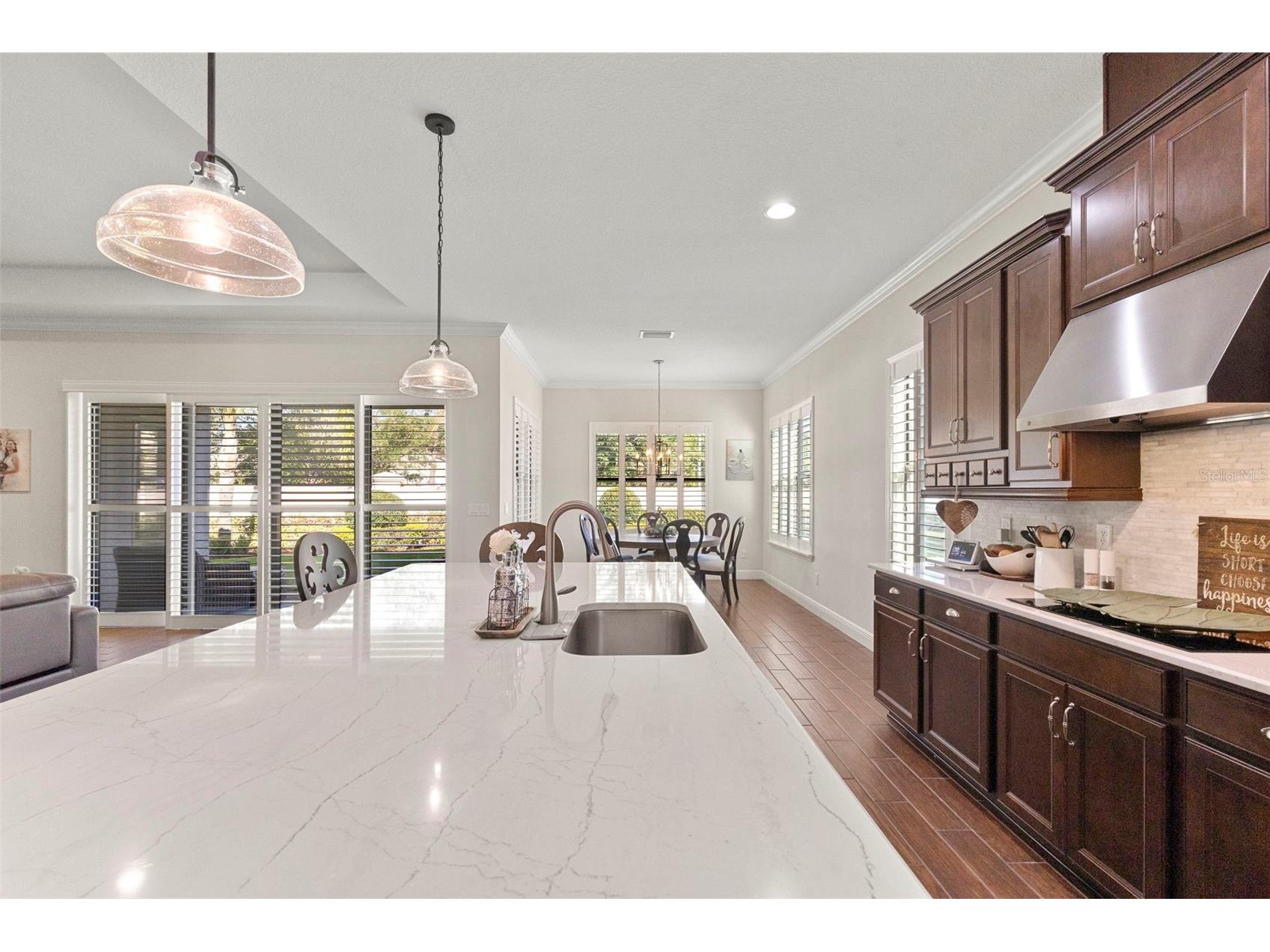 5134 Lakecastle Drive Tampa FL 33624 - LAKE LECLARE TB8513935 image10