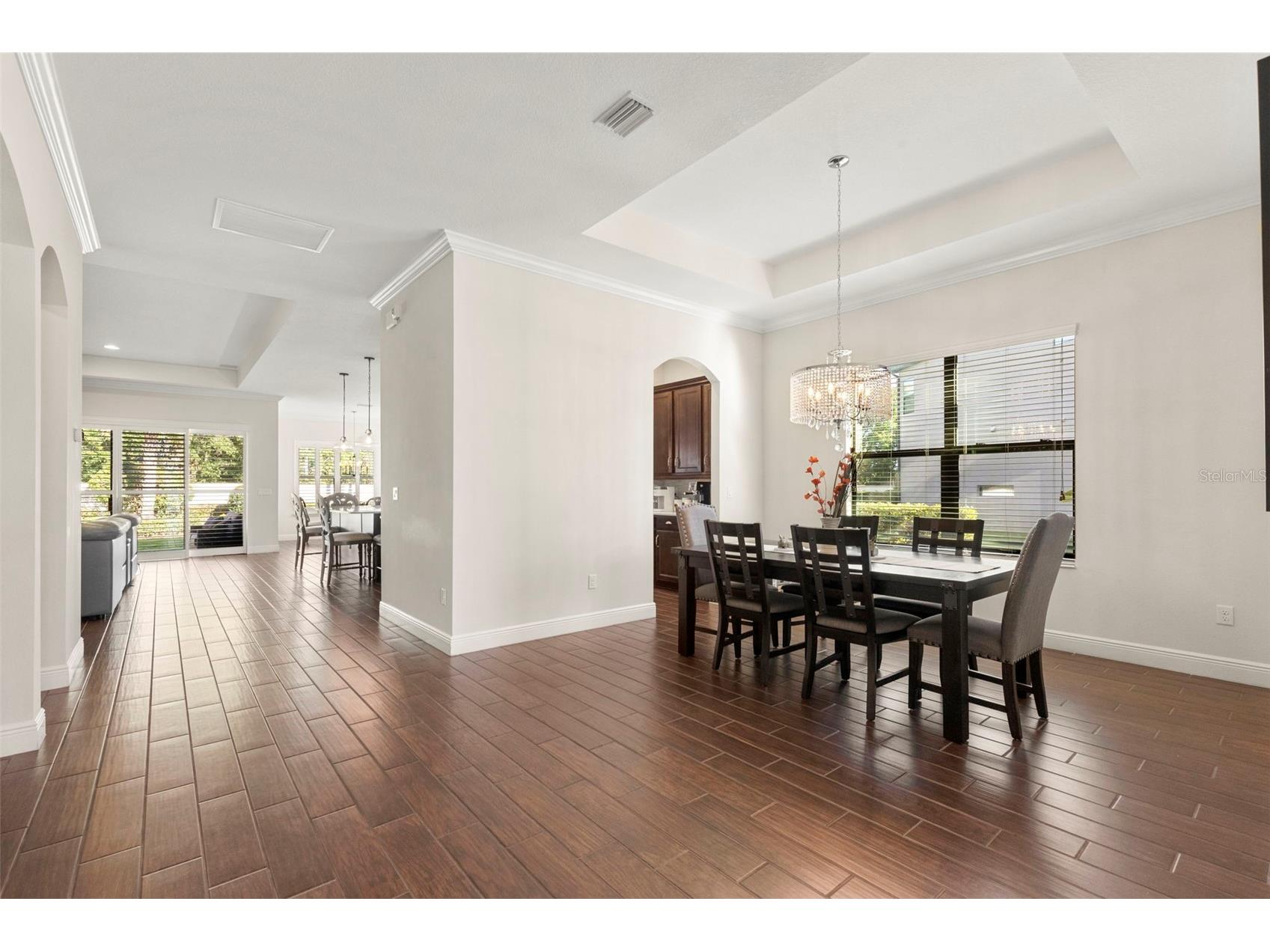 5134 Lakecastle Drive Tampa FL 33624 - LAKE LECLARE TB8513935 image4