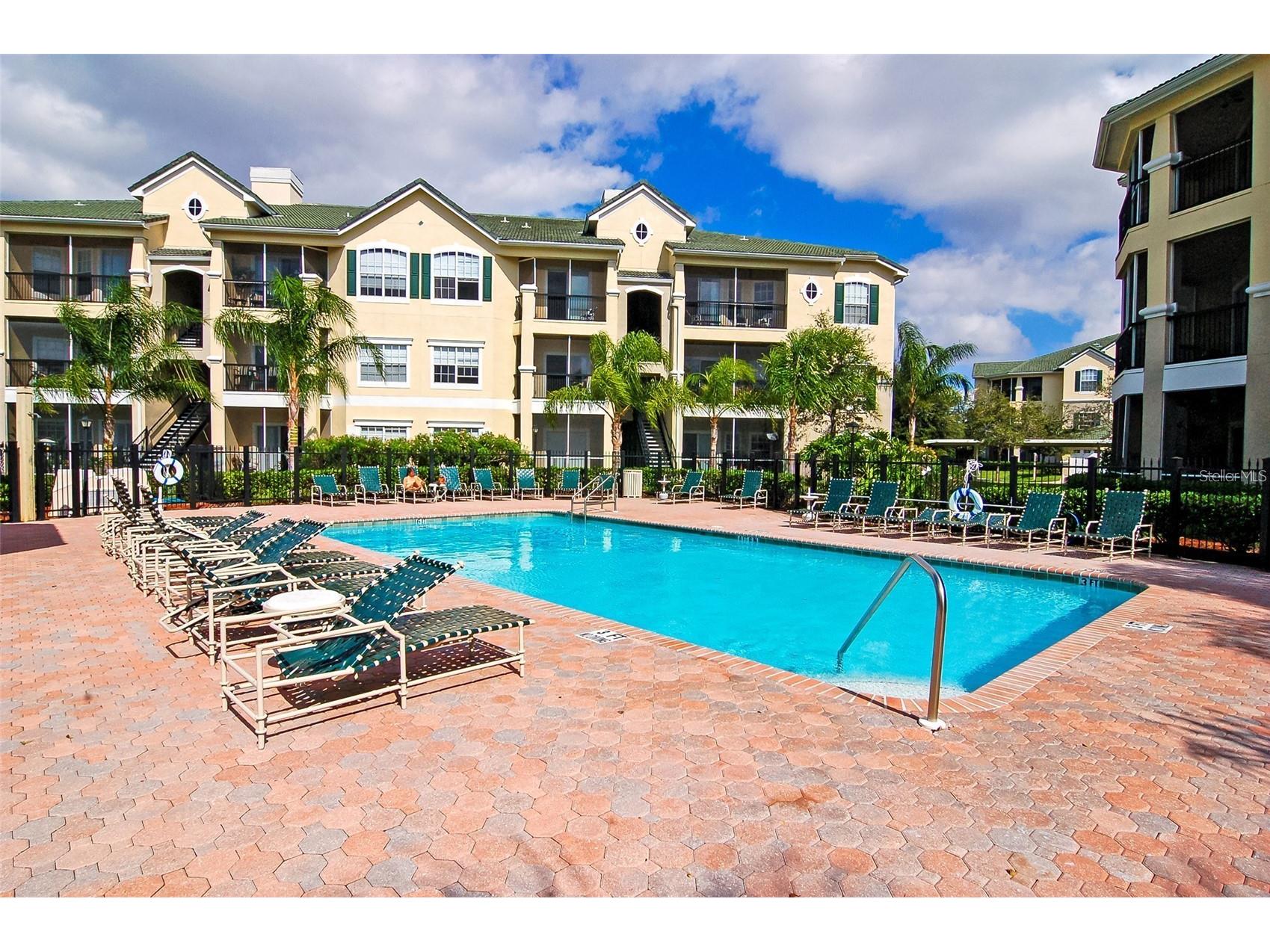 5134 Northridge Road #204 Sarasota FL 34238 A4693468 image2