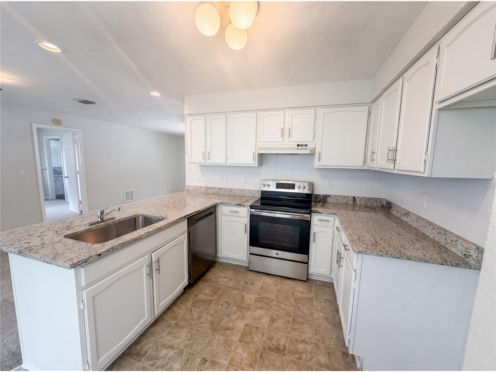 5134 Quintilis Street Spring Hill FL 34608 O6409115 image16