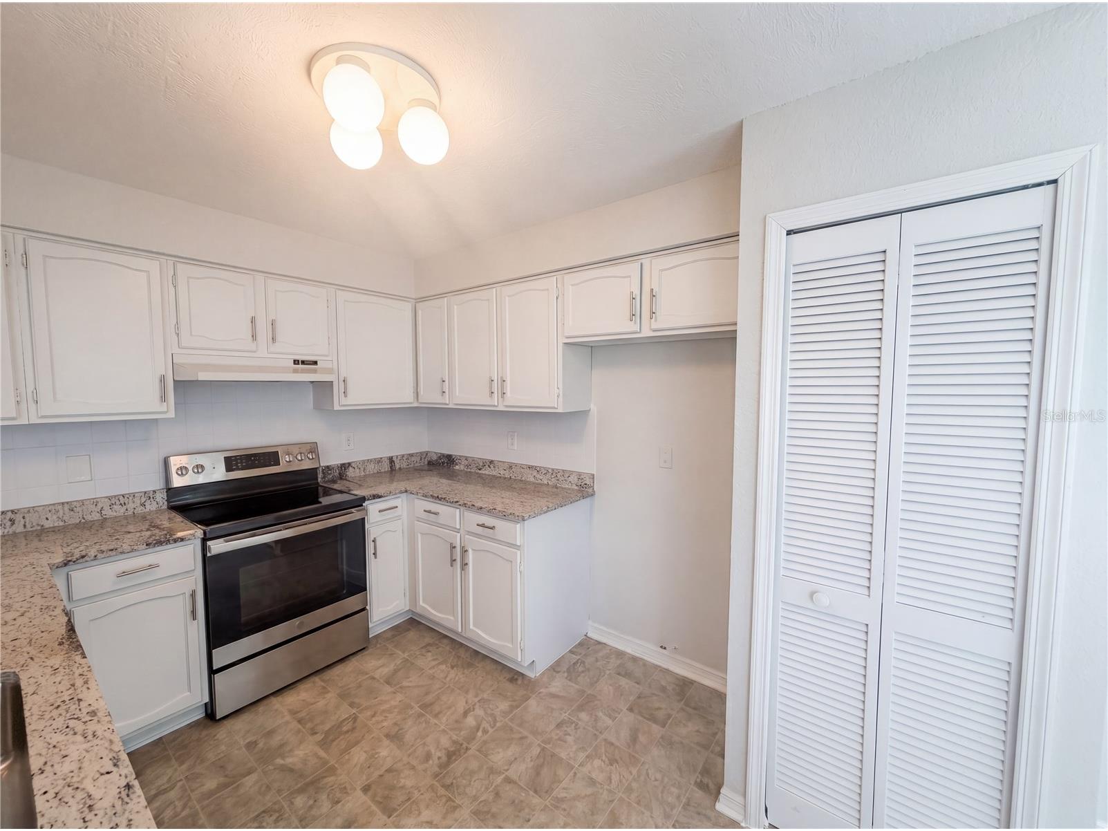 5134 Quintilis Street Spring Hill FL 34608 O6409115 image18