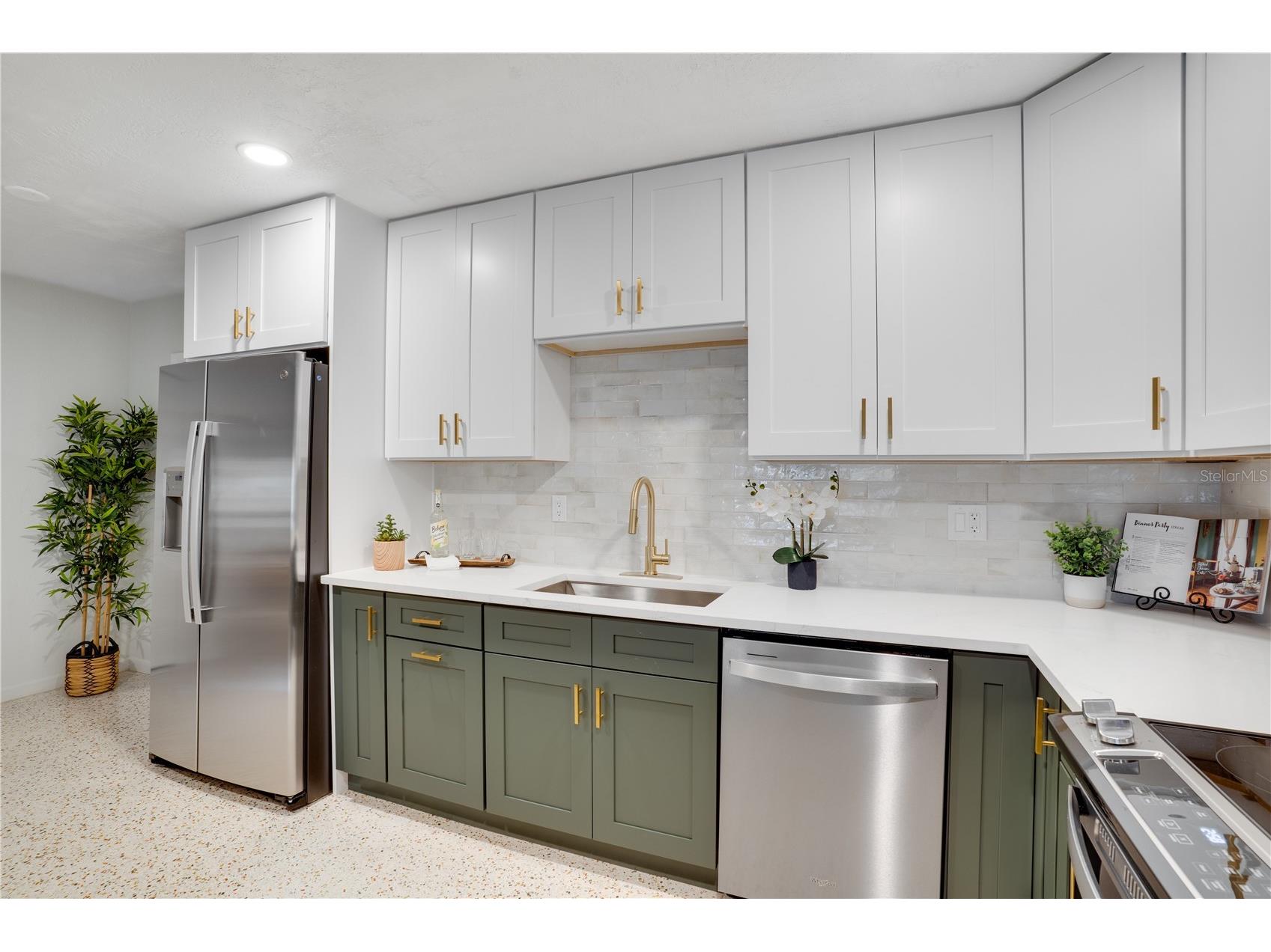 5135 101st Street N Saint Petersburg FL 33708 TB8494148 image15