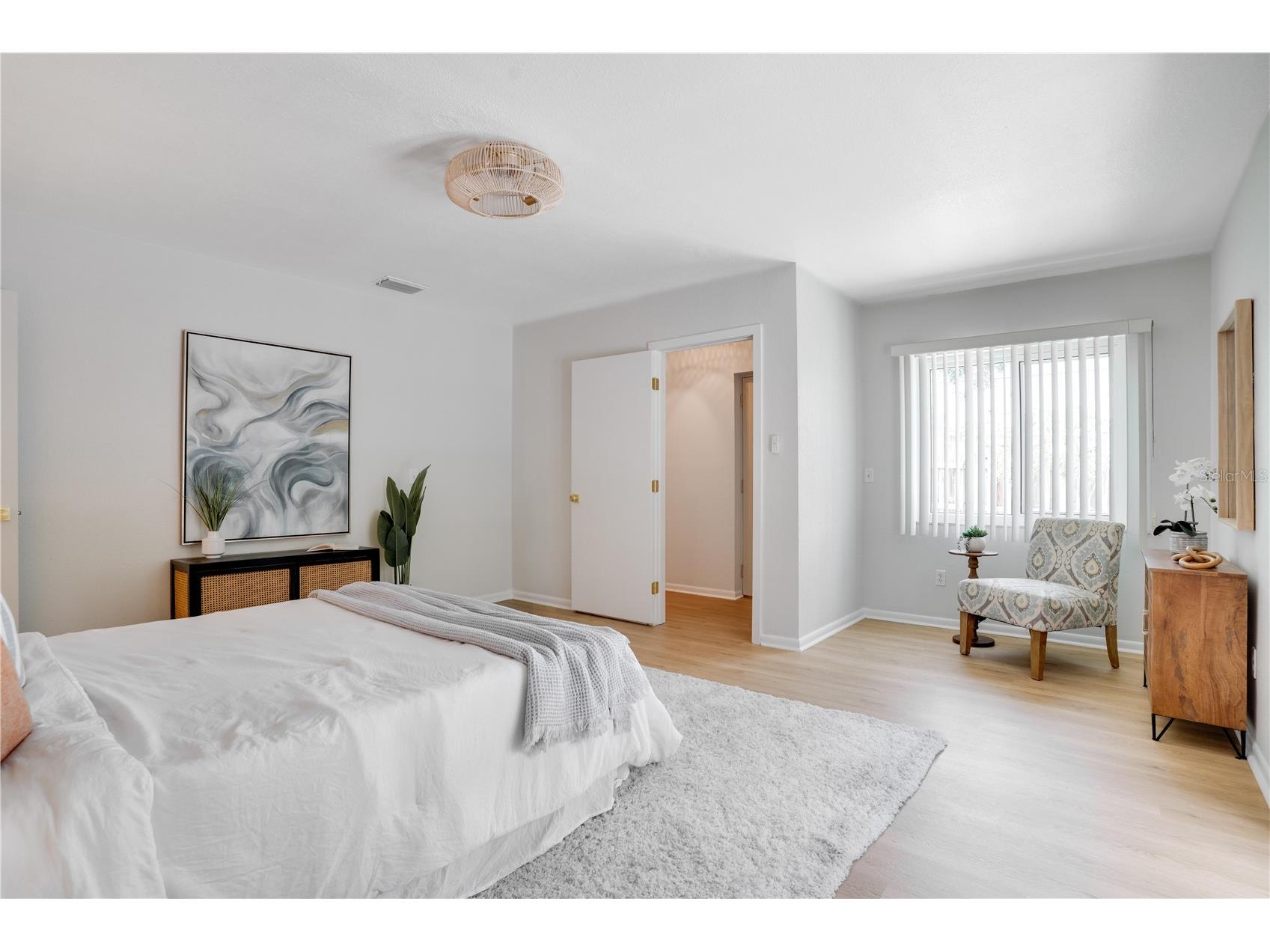 5135 101st Street N Saint Petersburg FL 33708 TB8494148 image19