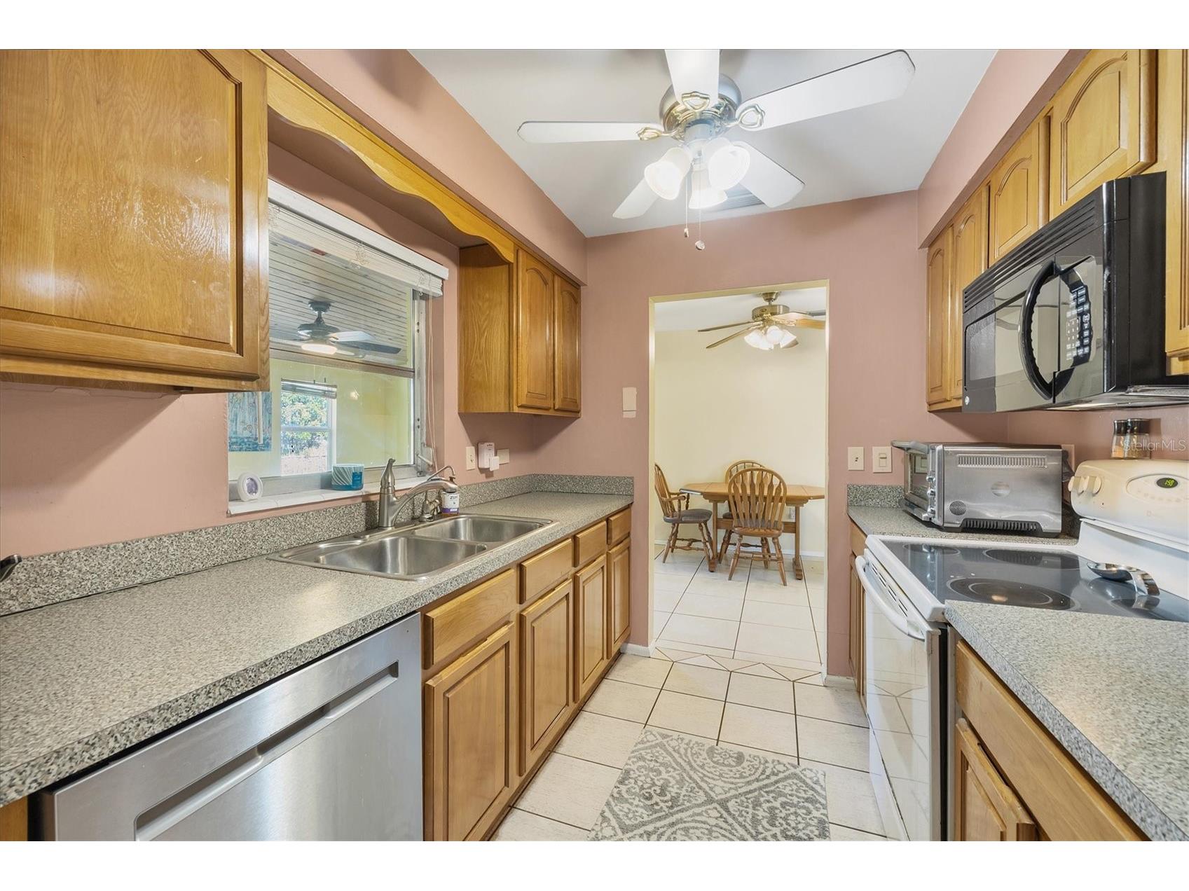 5135 Brookmeade Drive Sarasota FL 34232 A4682030 image10