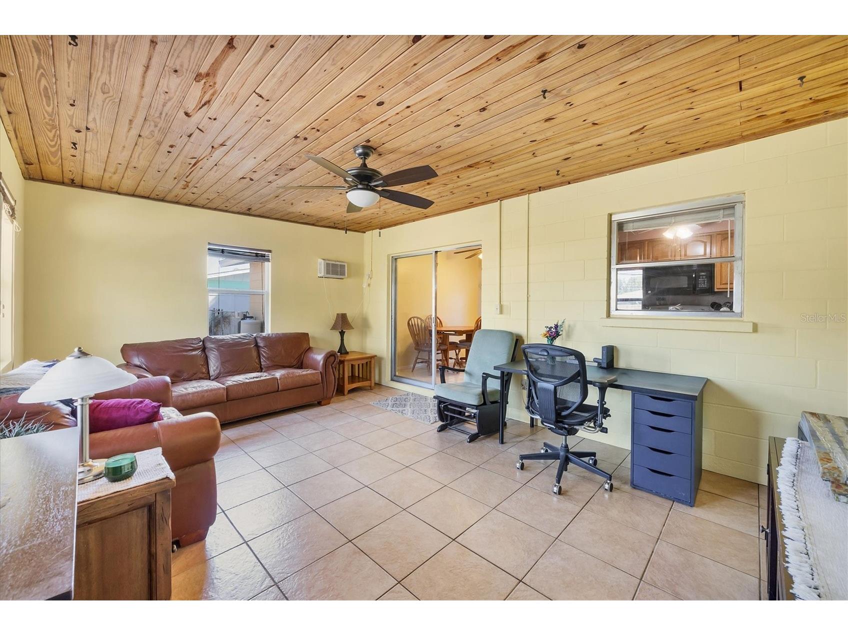 5135 Brookmeade Drive Sarasota FL 34232 A4682030 image17