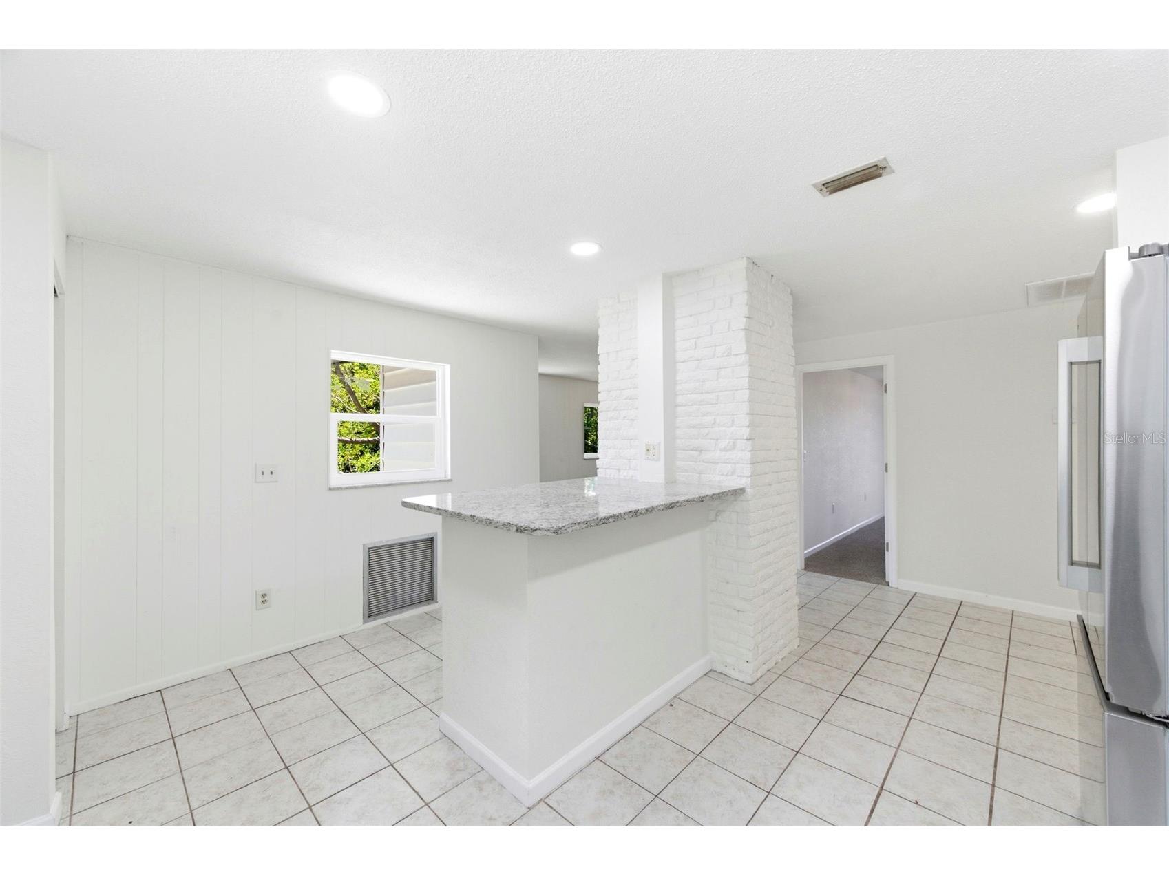 5136 68th Street N #B Saint Petersburg FL 33709 TB8499604 image13