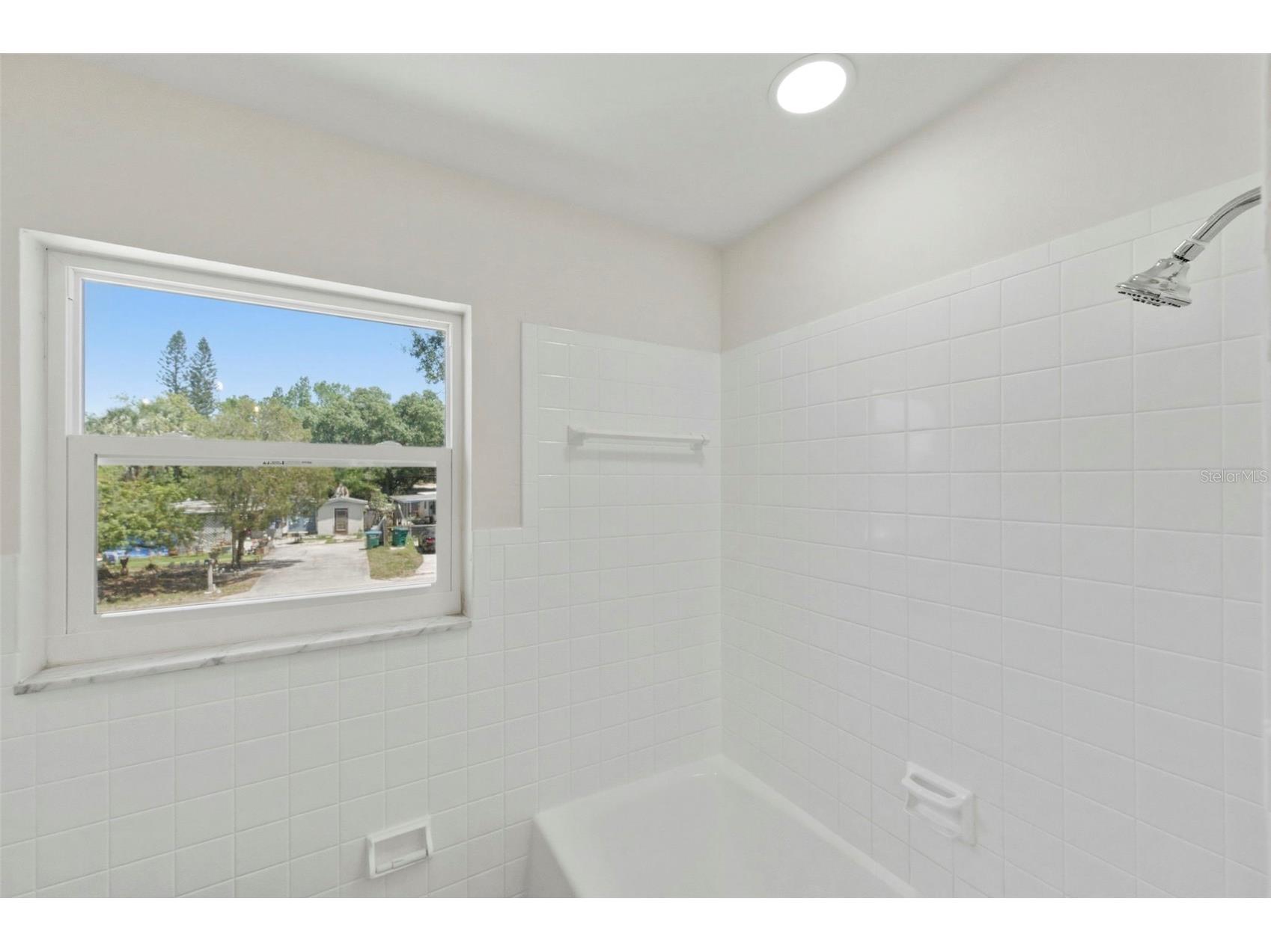 5136 68th Street N #B Saint Petersburg FL 33709 TB8499604 image20
