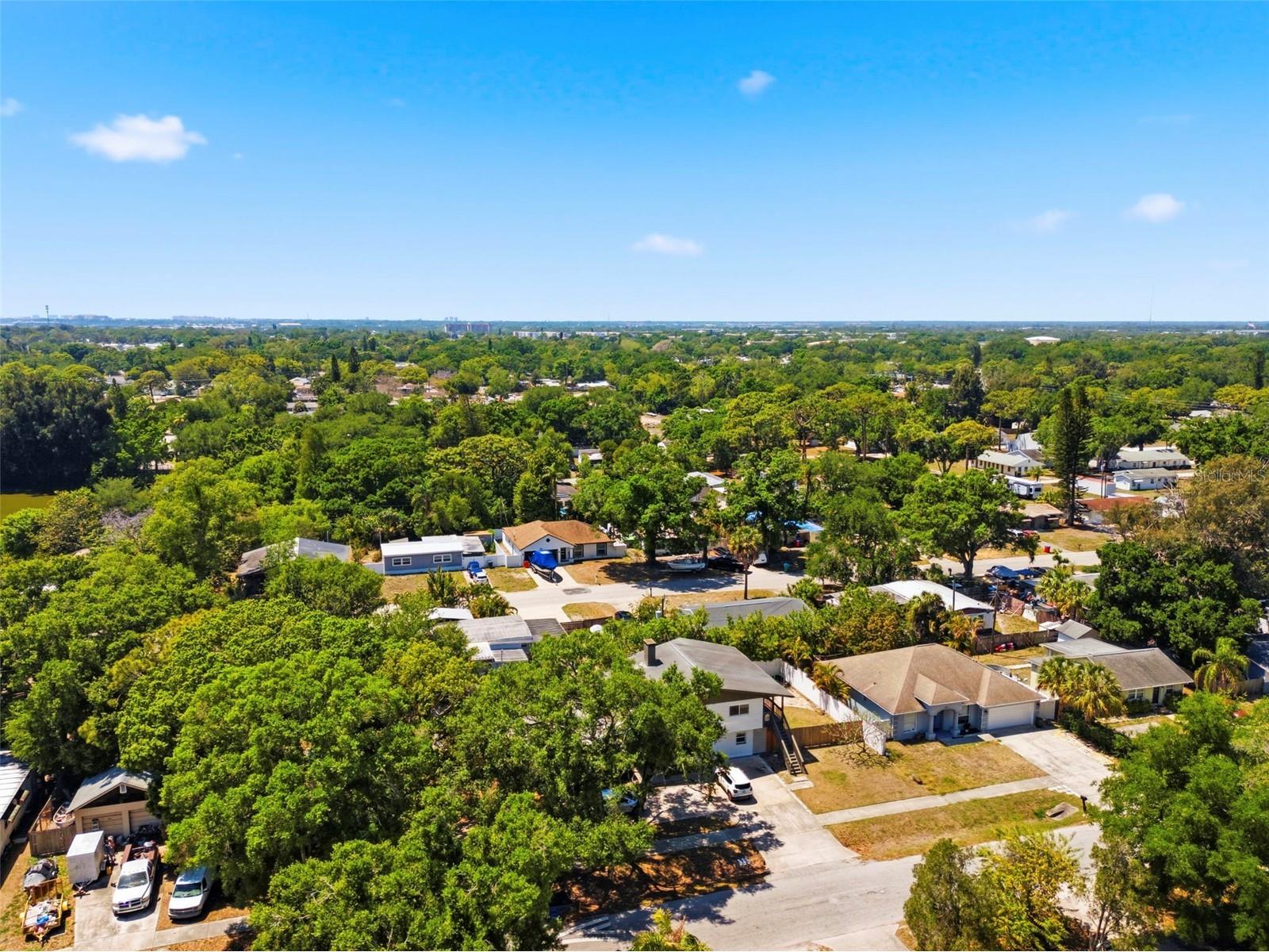 5136 68th Street N #B Saint Petersburg FL 33709 TB8499604 image47
