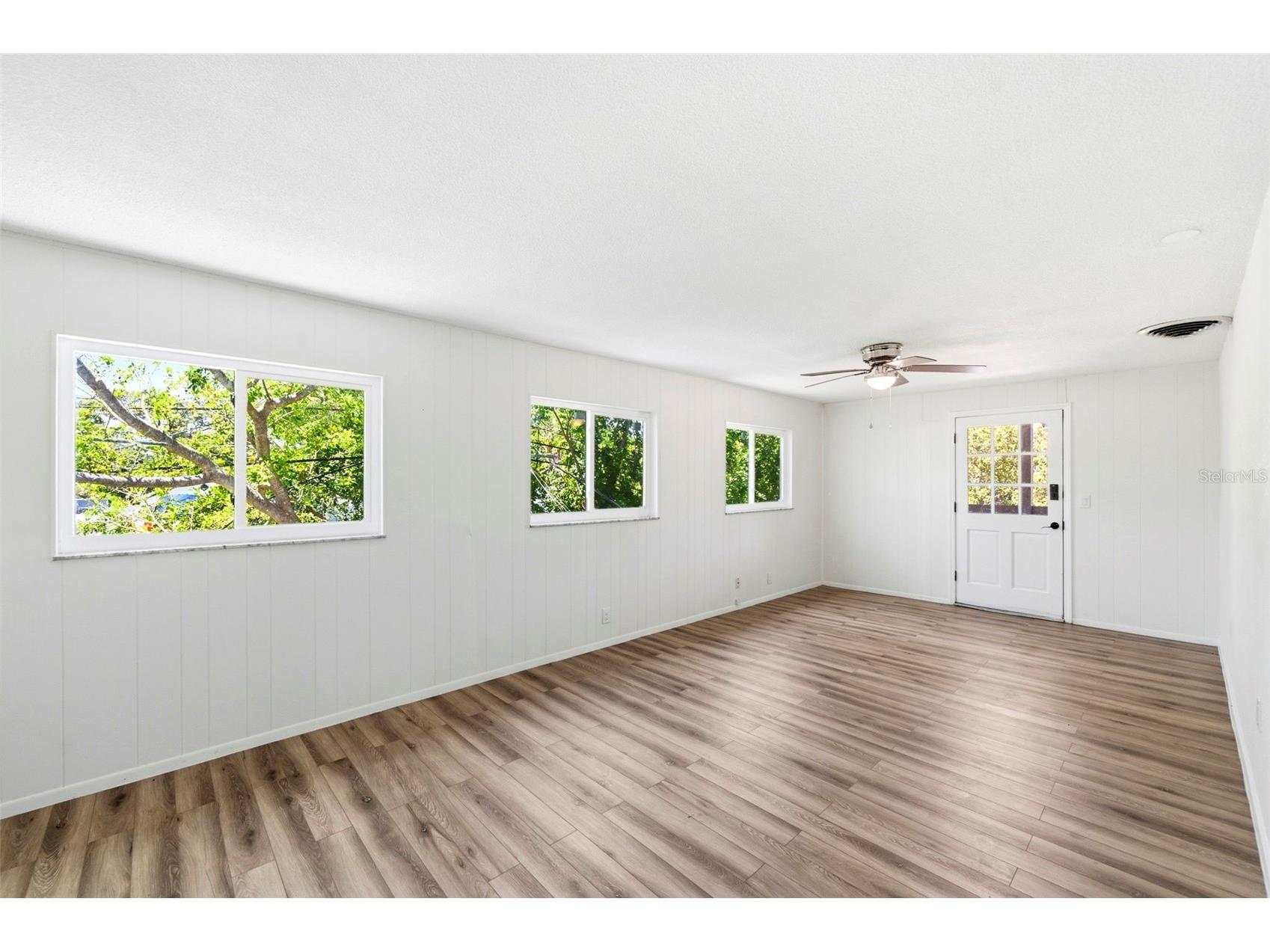 5136 68th Street N #B Saint Petersburg FL 33709 TB8499604 image6