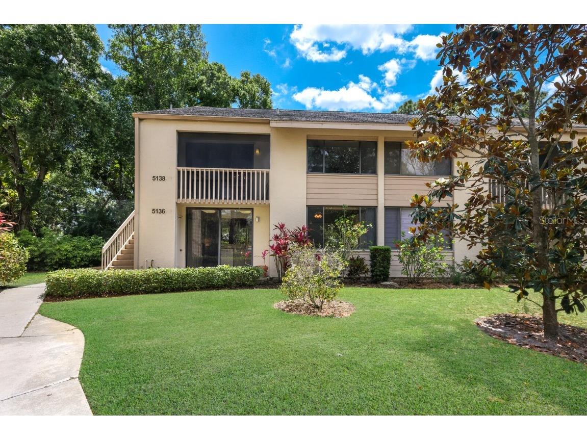 5136 Harpers Croft #11 Sarasota FL 34235 A4608266 image1